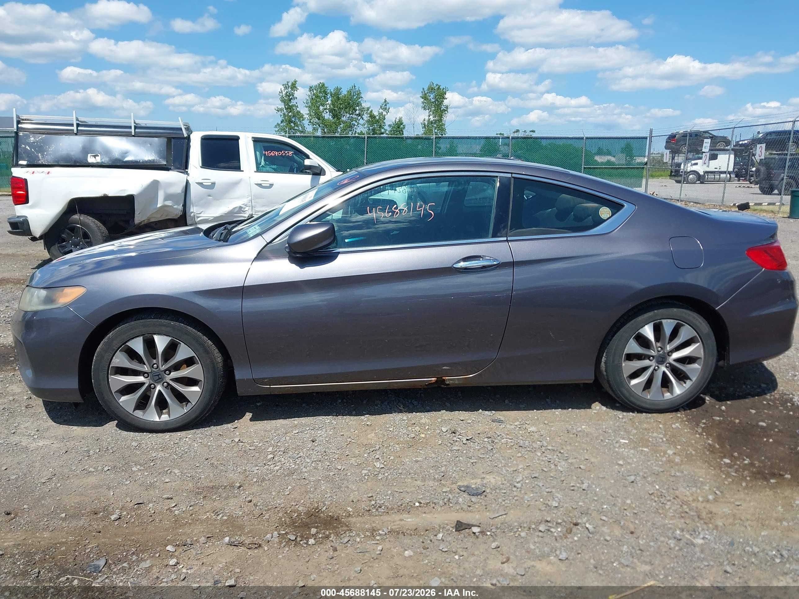 2013 Honda Accord Lx-s Gray vin: 1HGCT1B33DA024425