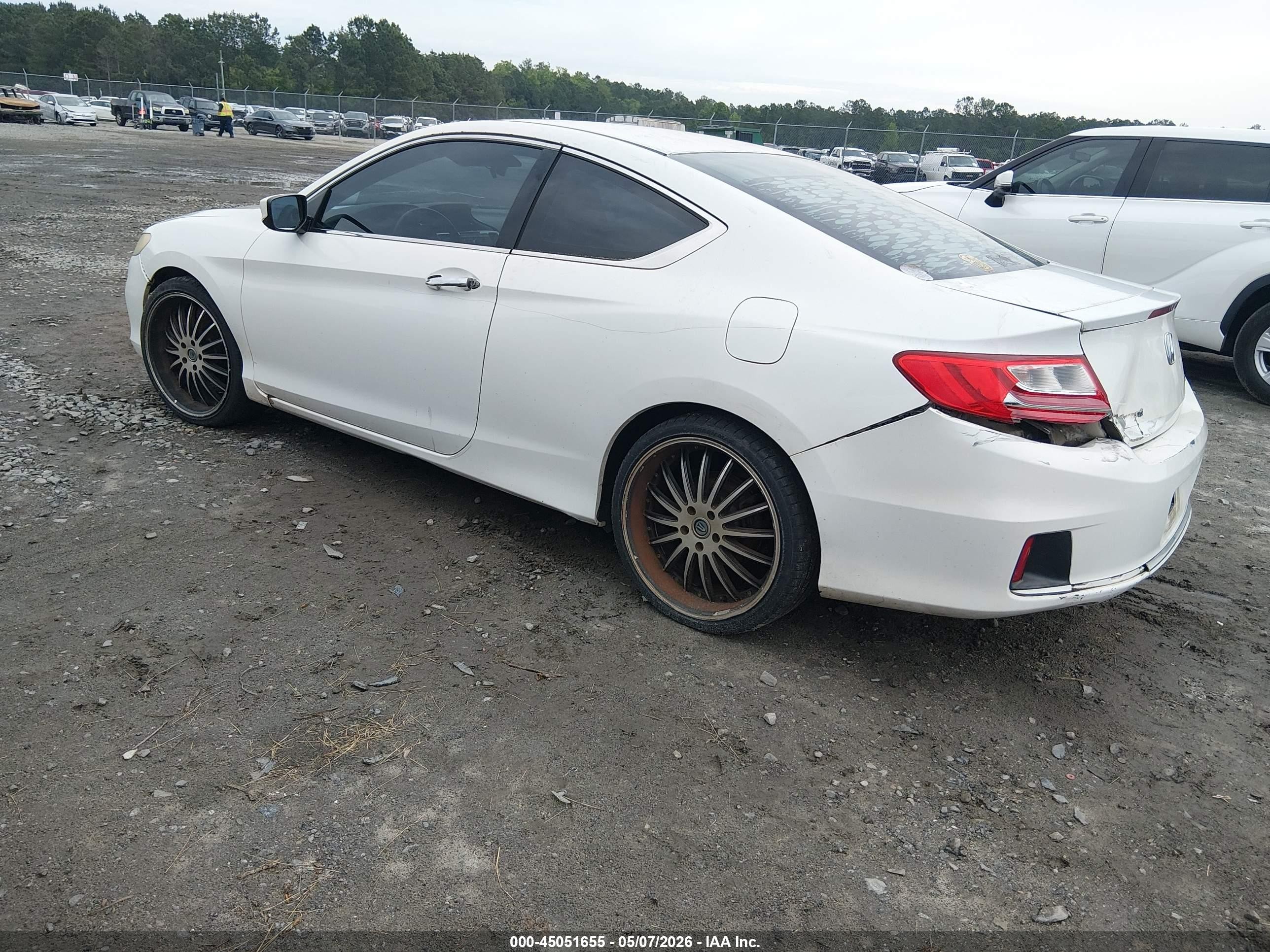 2013 Honda Accord Lx-s White vin: 1HGCT1B35DA007688