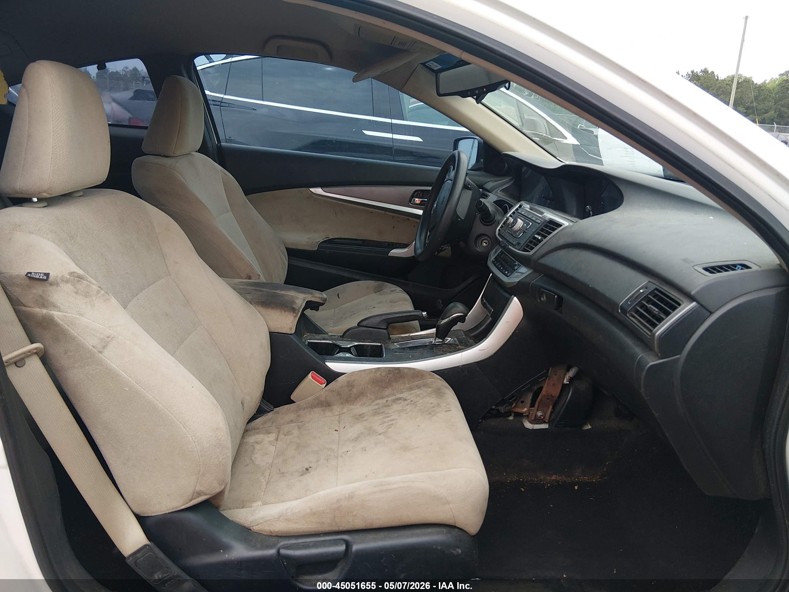 2013 Honda Accord Lx-s White vin: 1HGCT1B35DA007688