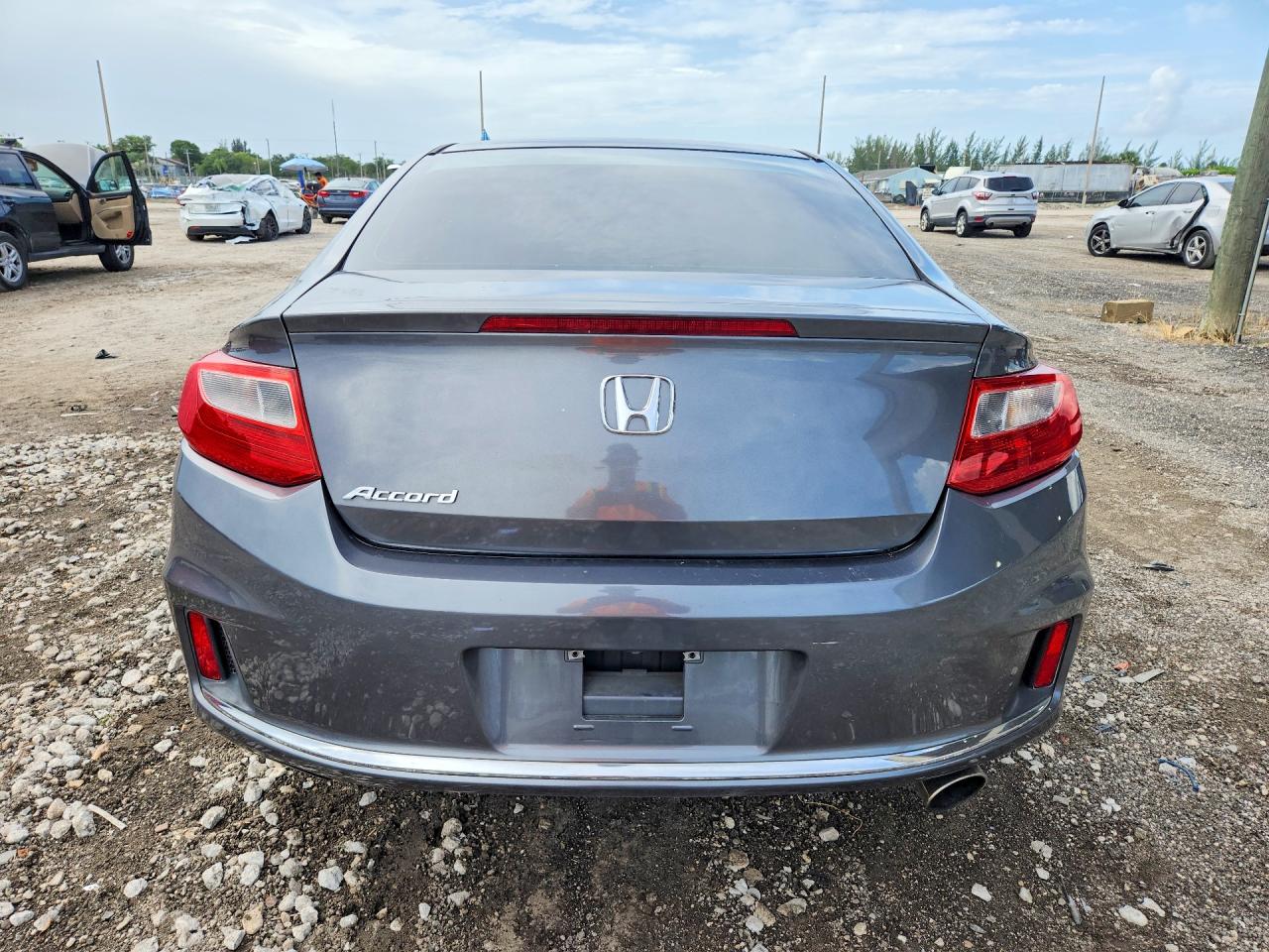 2013 Honda Accord Lx-s Gray vin: 1HGCT1B35DA021204