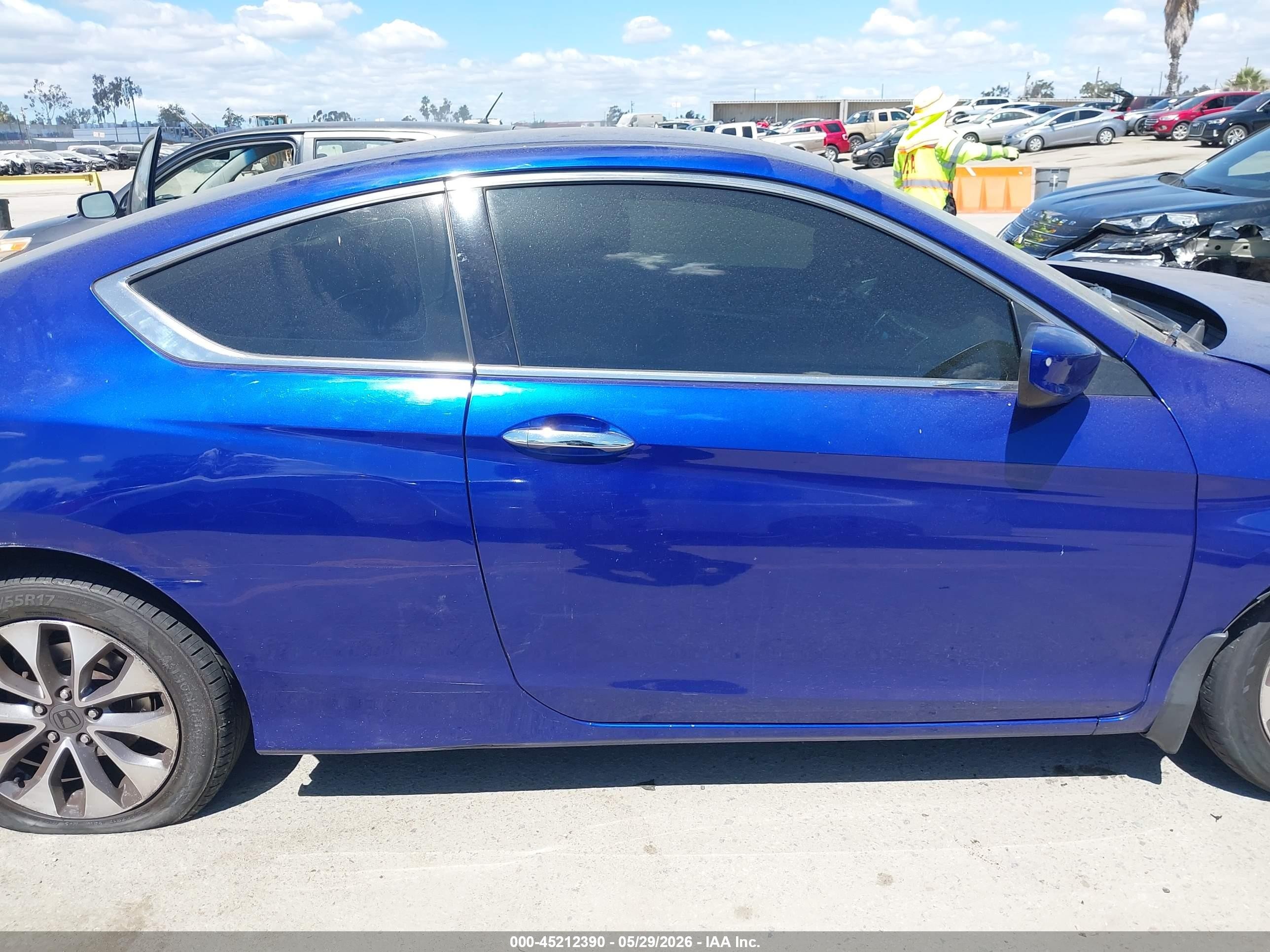 2013 Honda Accord Lx-s Blue vin: 1HGCT1B37DA010589