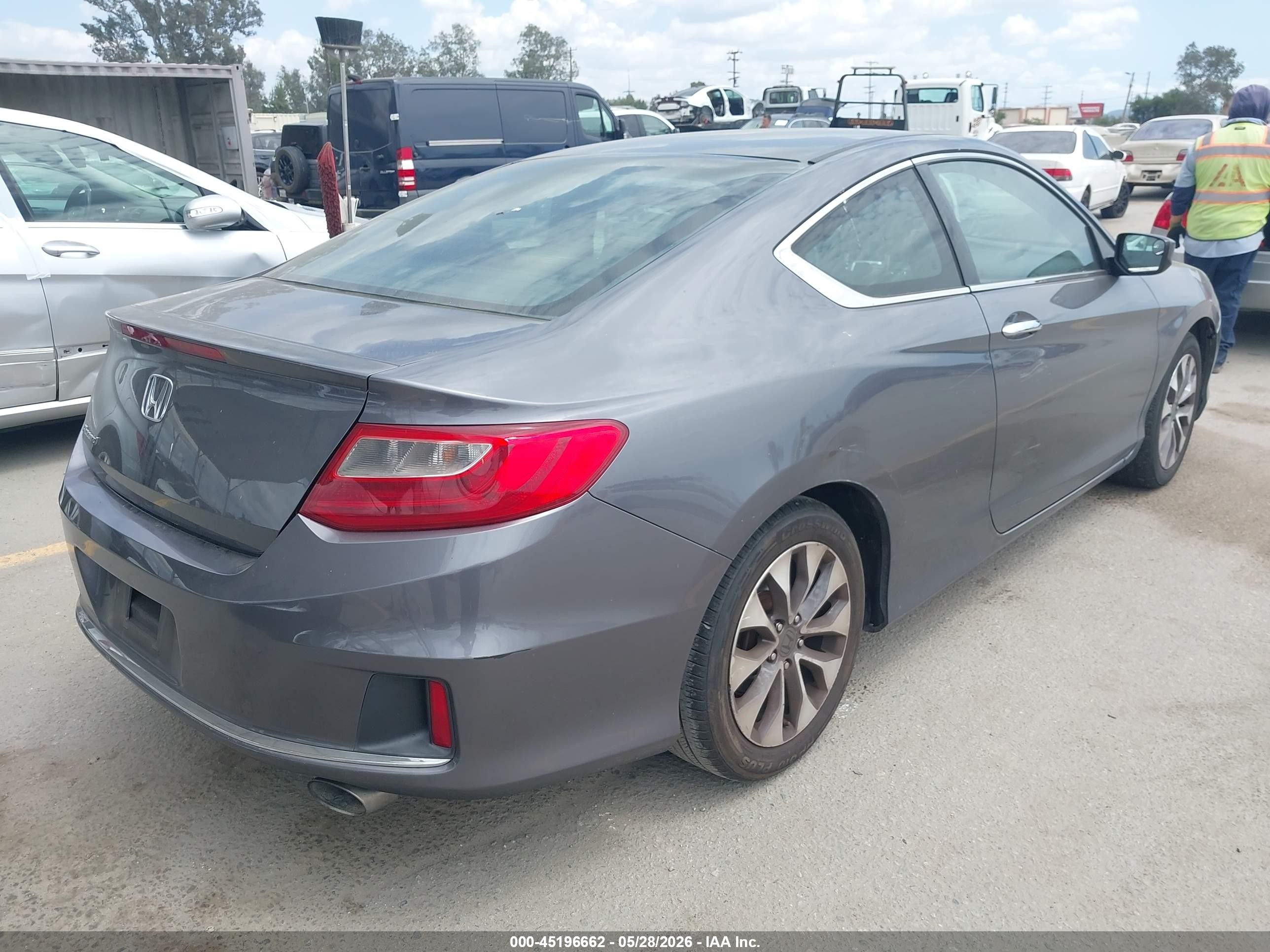 2013 Honda Accord Lx-s Gray vin: 1HGCT1B37DA019356