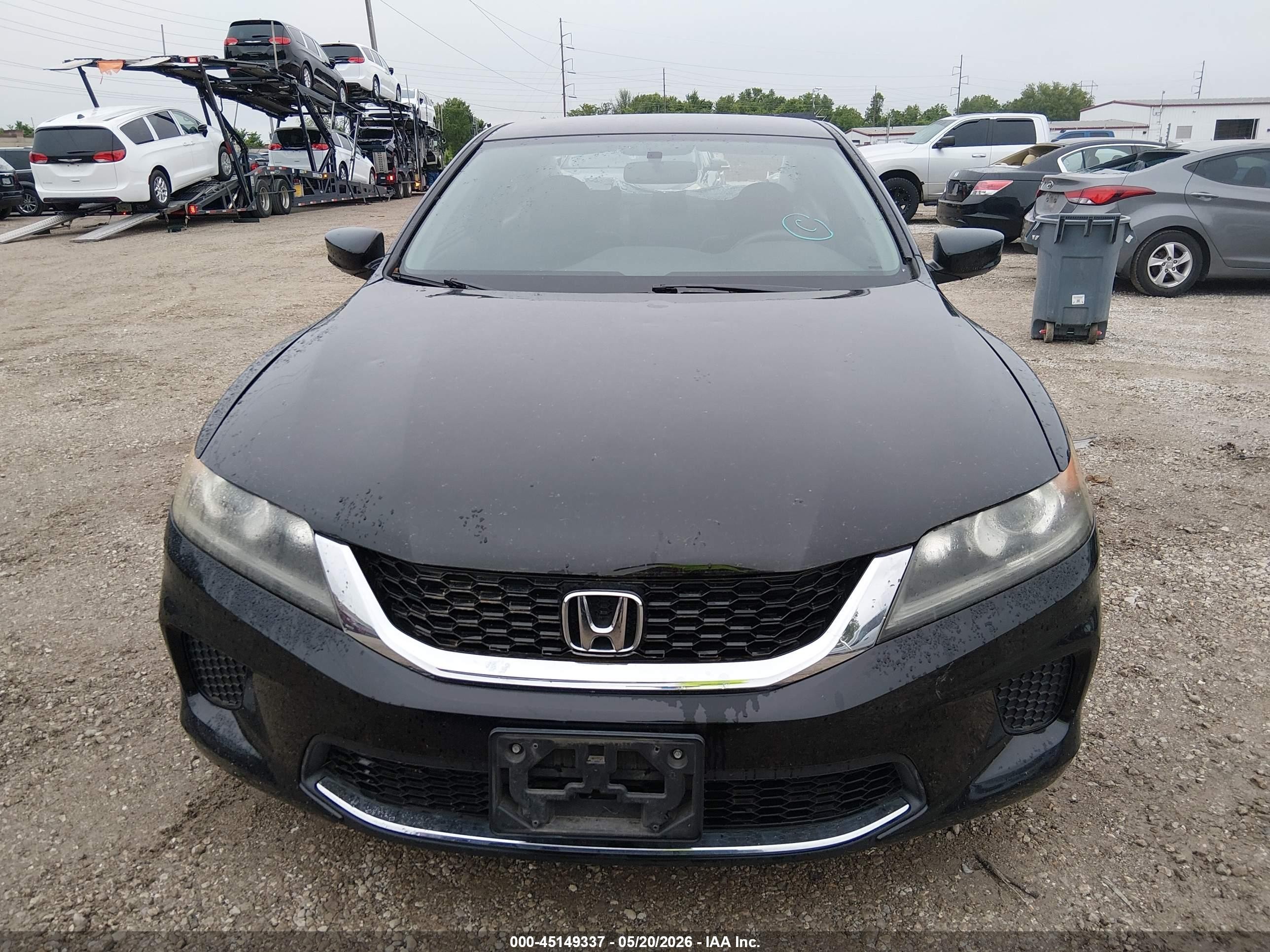 2015 Honda Accord Lx-s Черный vin: 1HGCT1B37FA016444