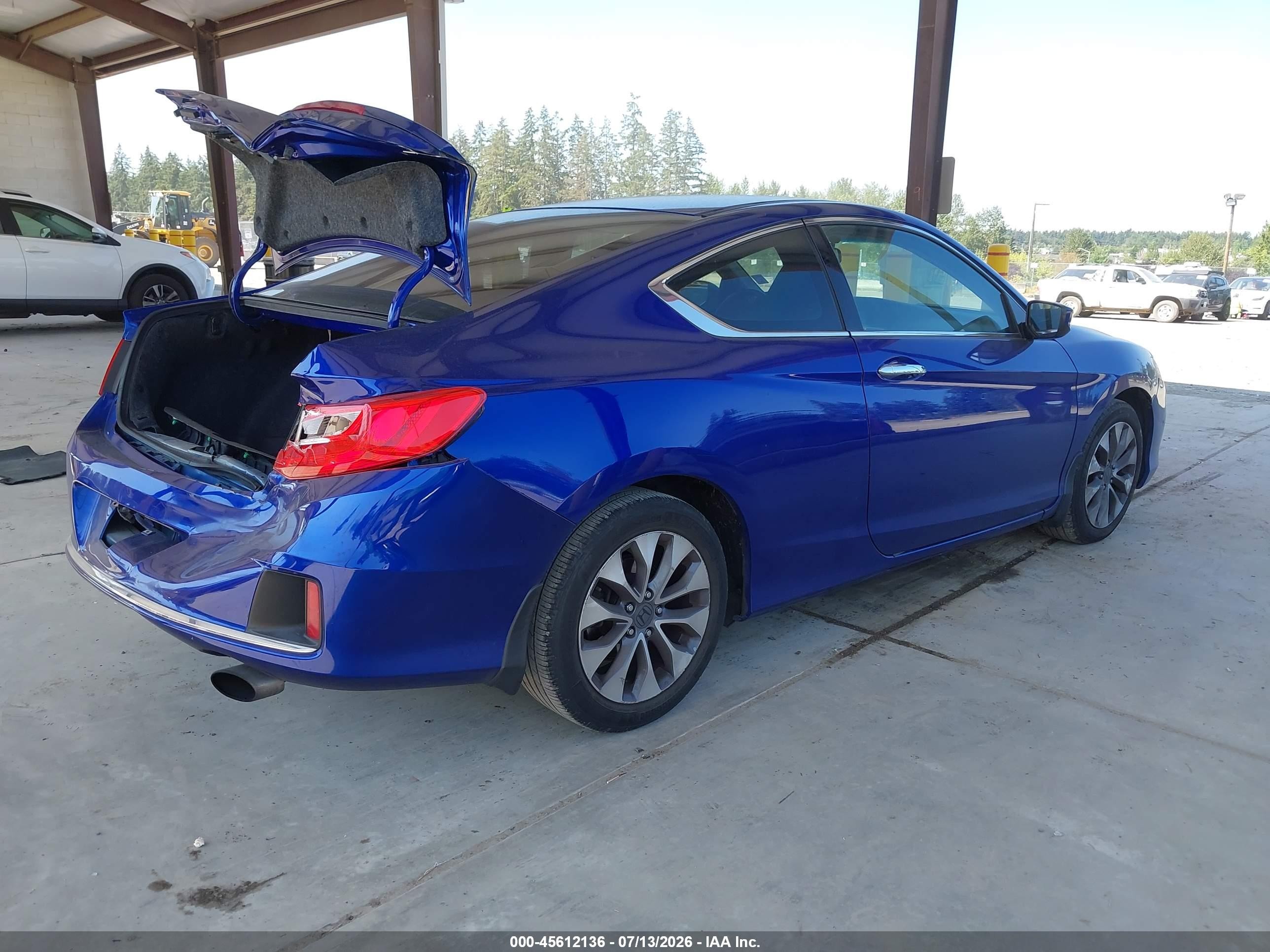 2013 Honda Accord Lx-s Blue vin: 1HGCT1B38DA023240