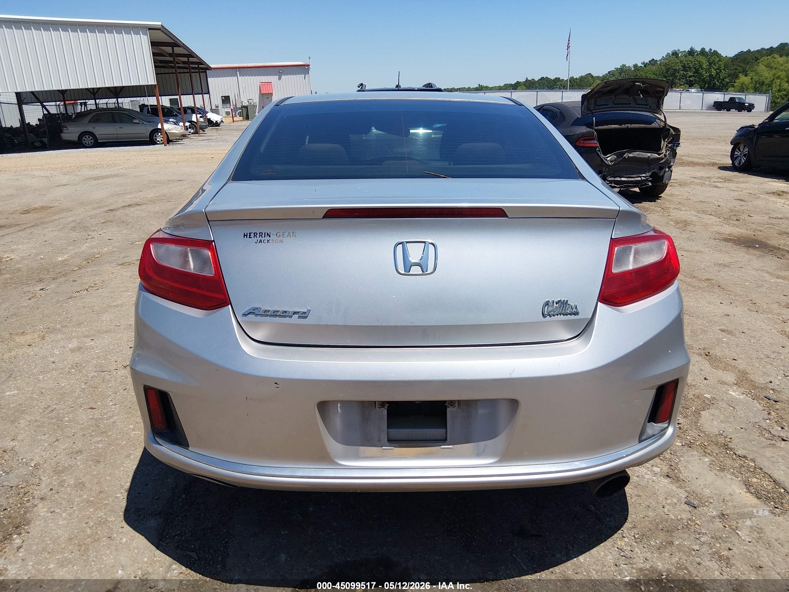 2013 Honda Accord Lx-s Серебряный vin: 1HGCT1B39DA015681