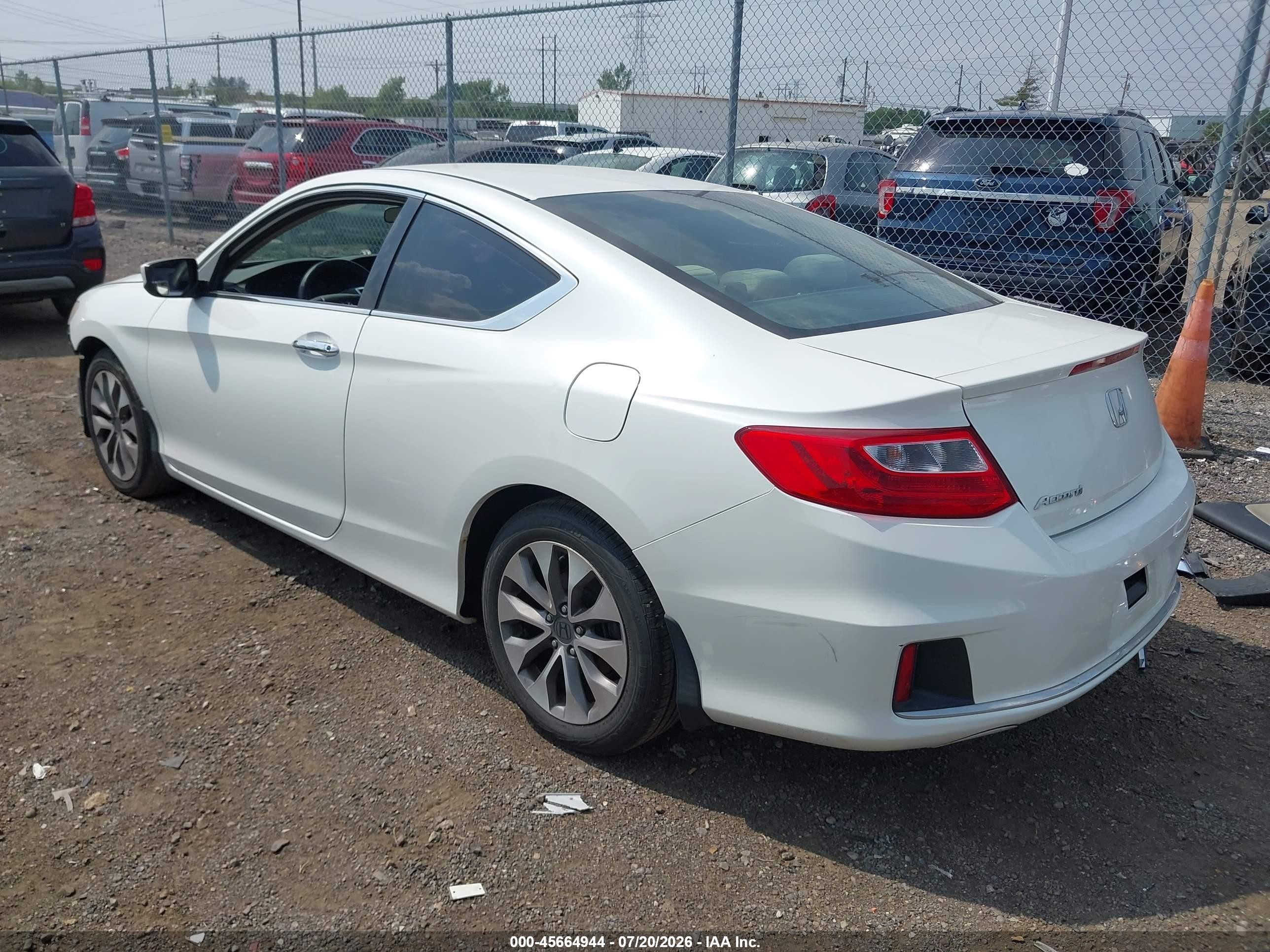 2014 Honda Accord Lx-s White vin: 1HGCT1B39EA000583