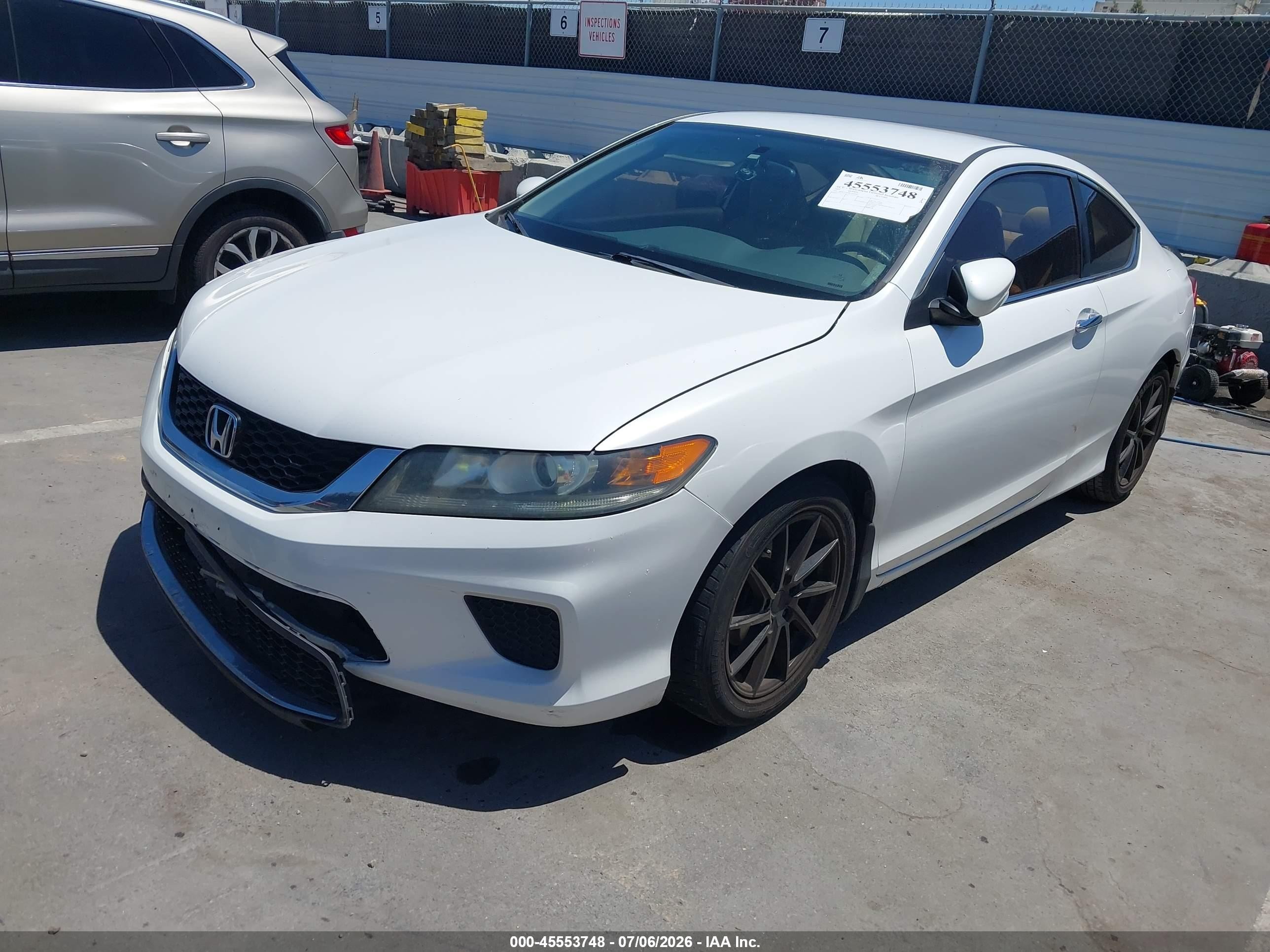 2015 Honda Accord Lx-s White vin: 1HGCT1B39FA004747