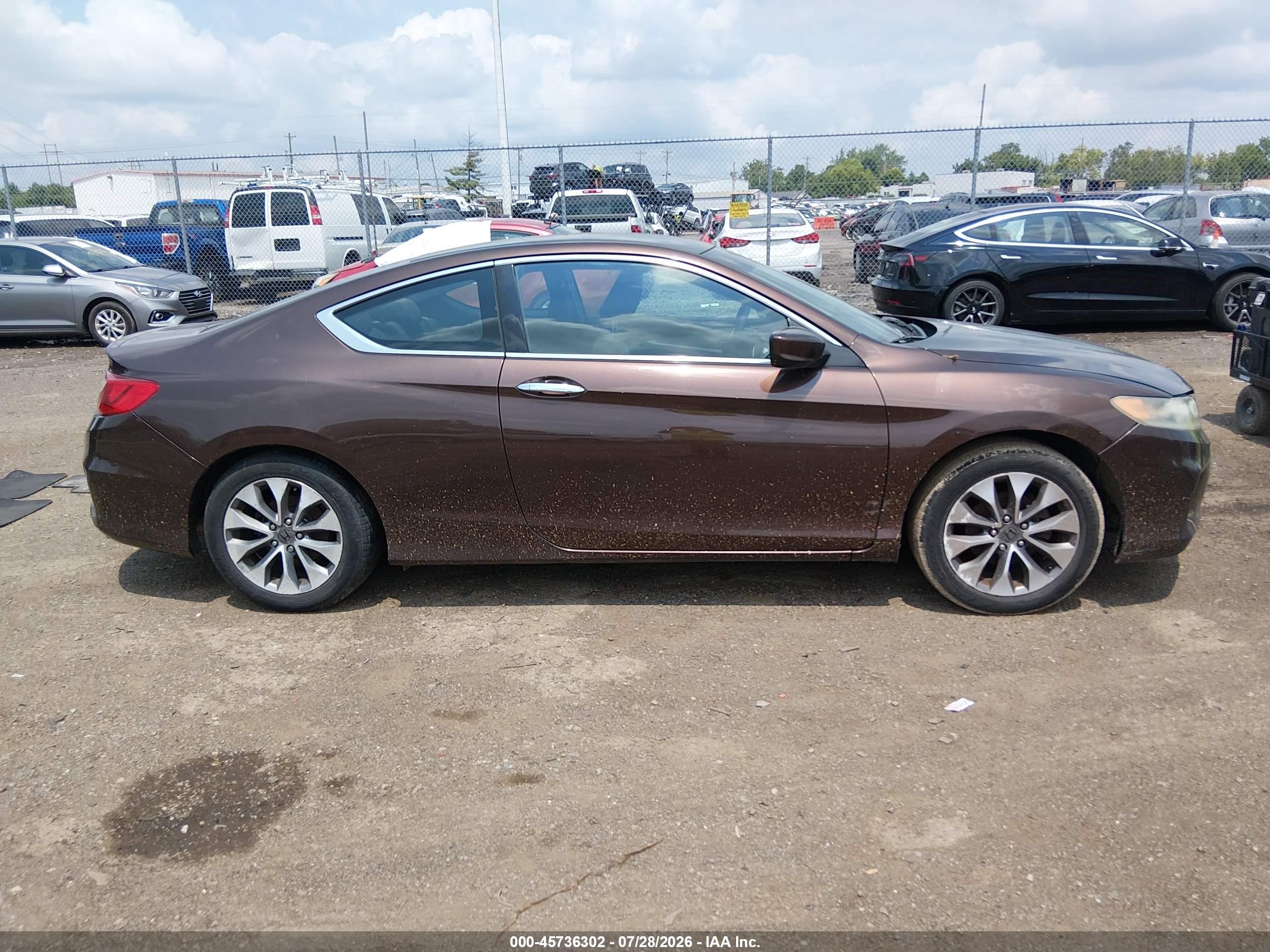2013 Honda Accord Lx-s Коричневый vin: 1HGCT1B3XDA013017