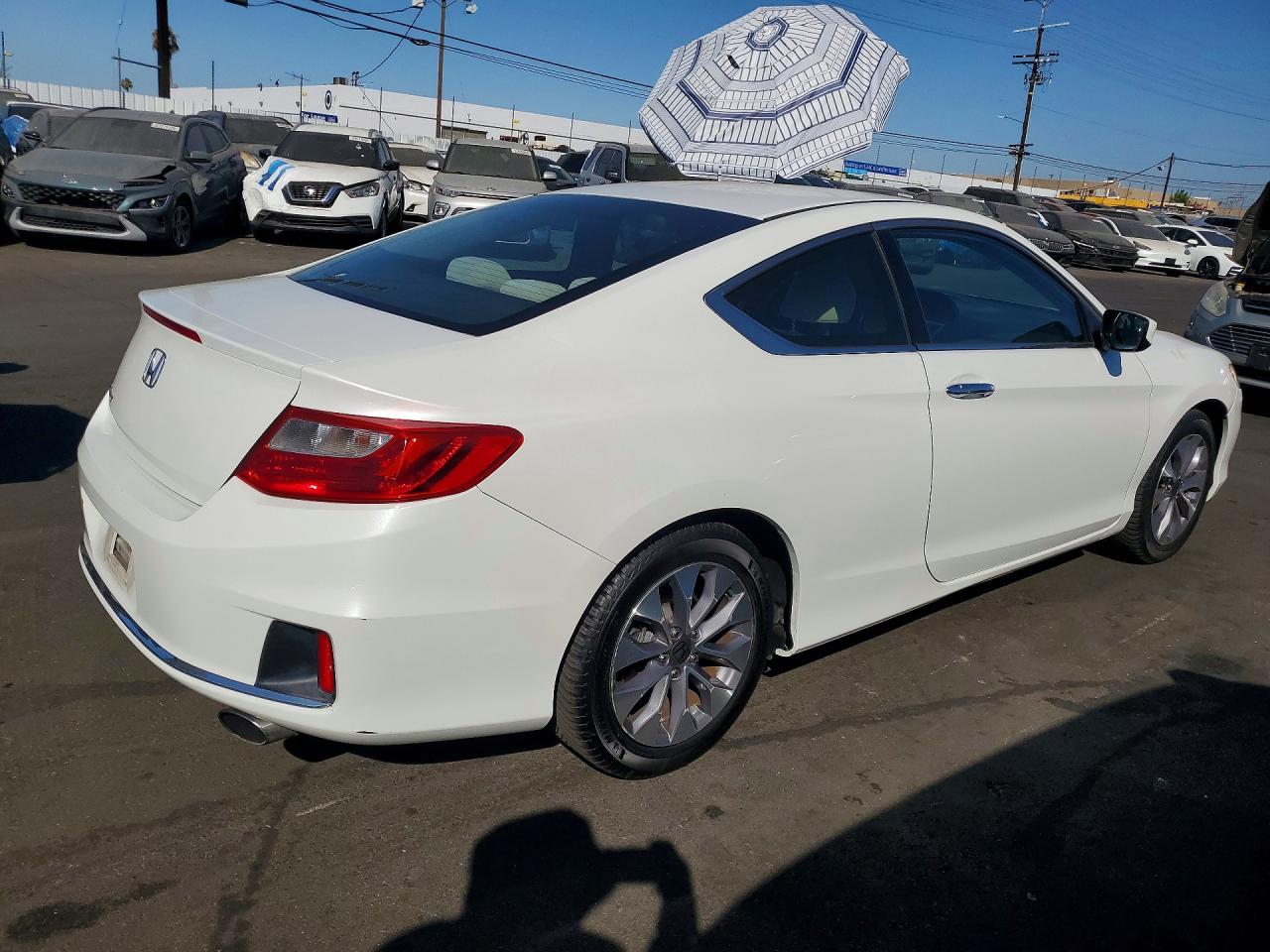 2013 Honda Accord Lx-s White vin: 1HGCT1B3XDA013857