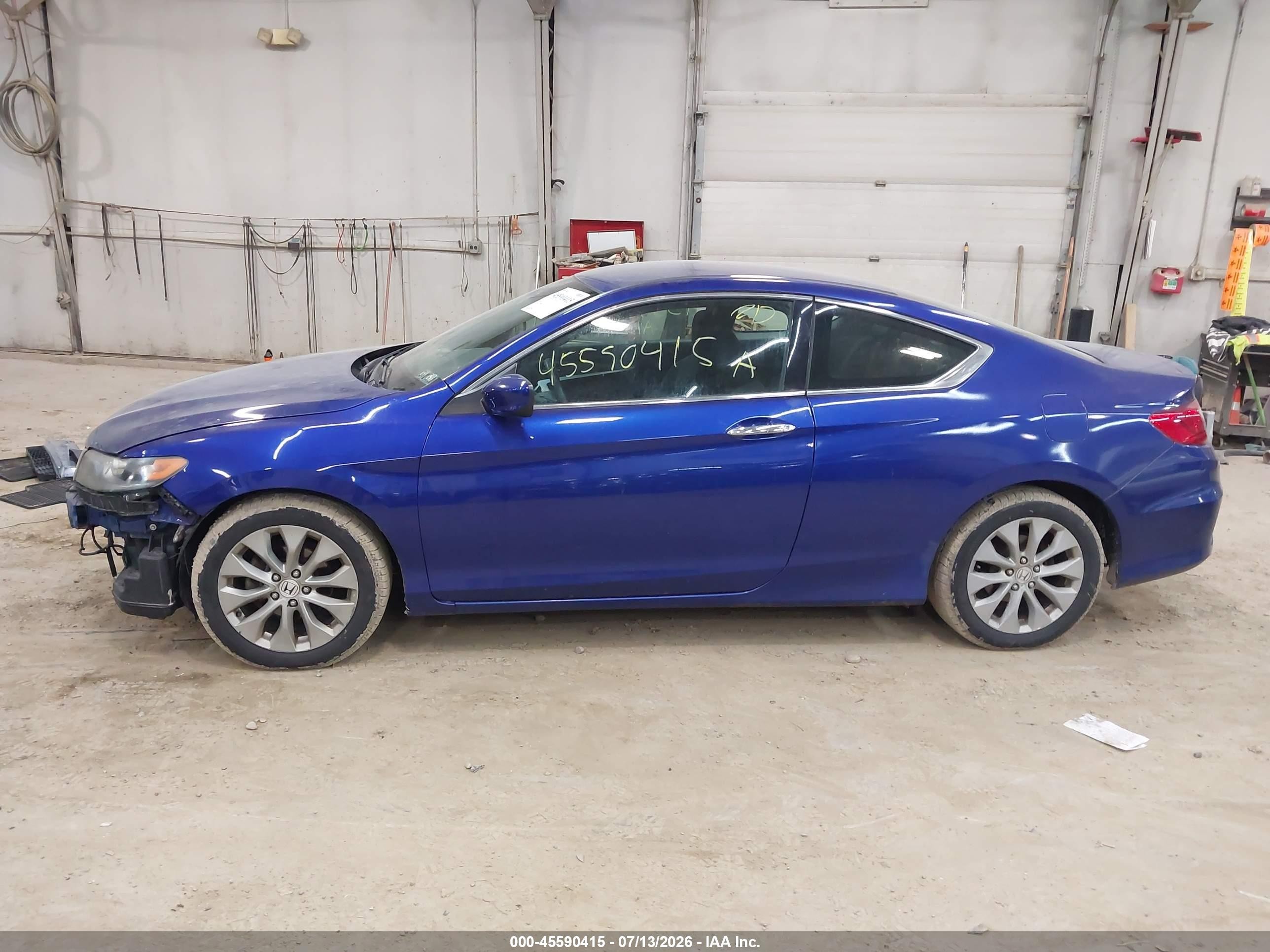 2013 Honda Accord Lx-s Blue vin: 1HGCT1B3XDA021411