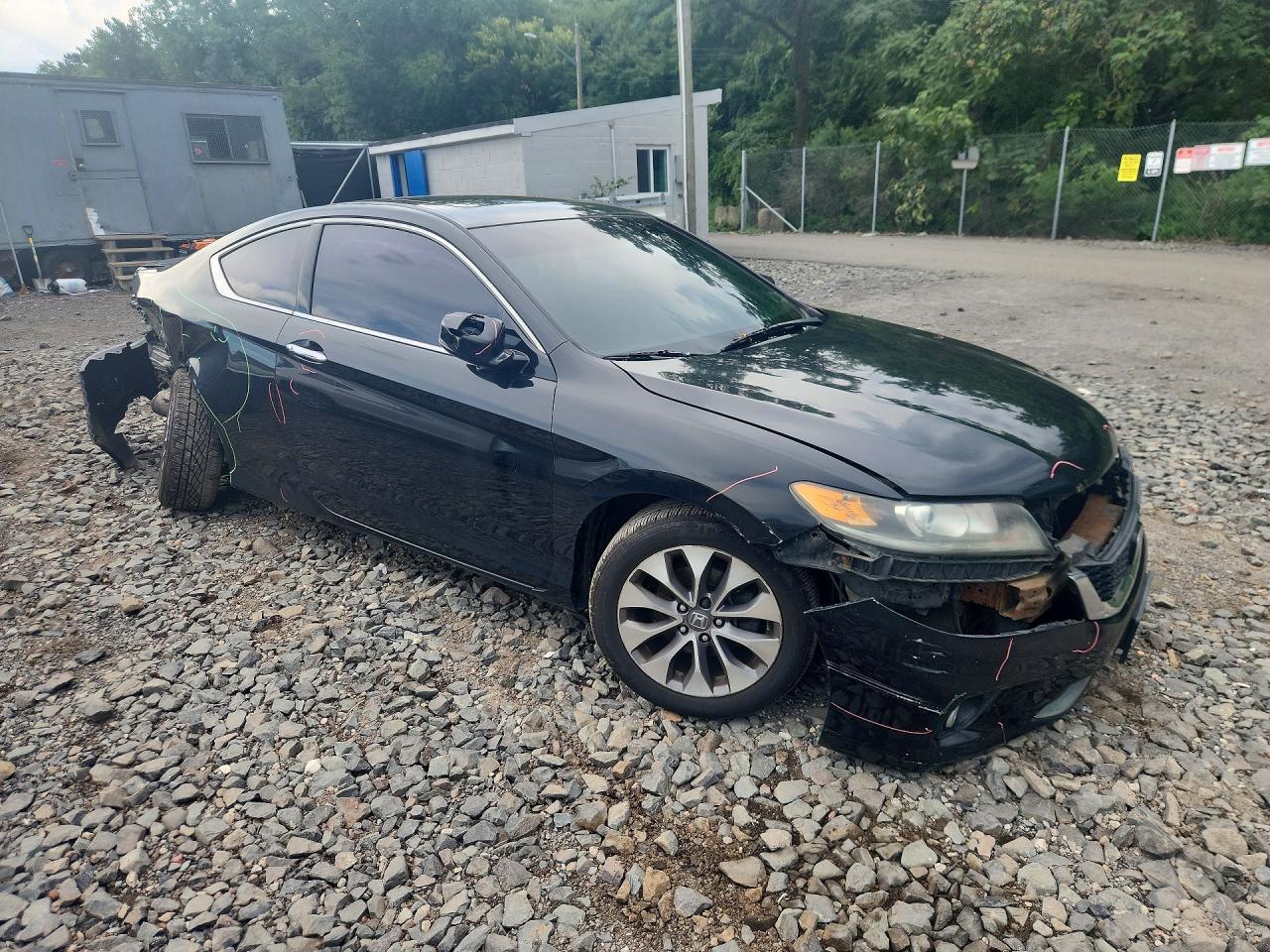 2013 Honda Accord Ex Black vin: 1HGCT1B70DA004961