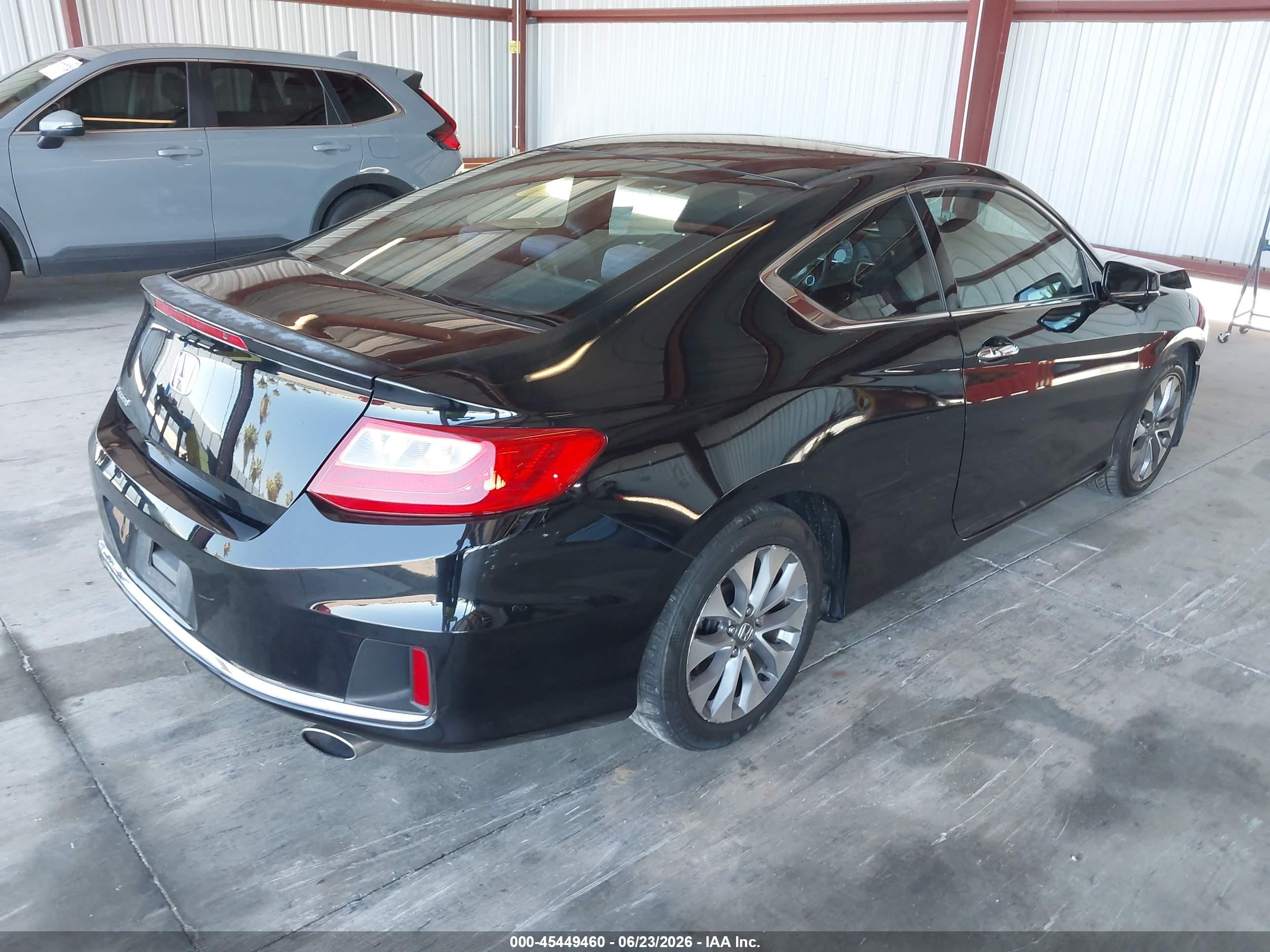 2015 Honda Accord Ex Черный vin: 1HGCT1B70FA005272