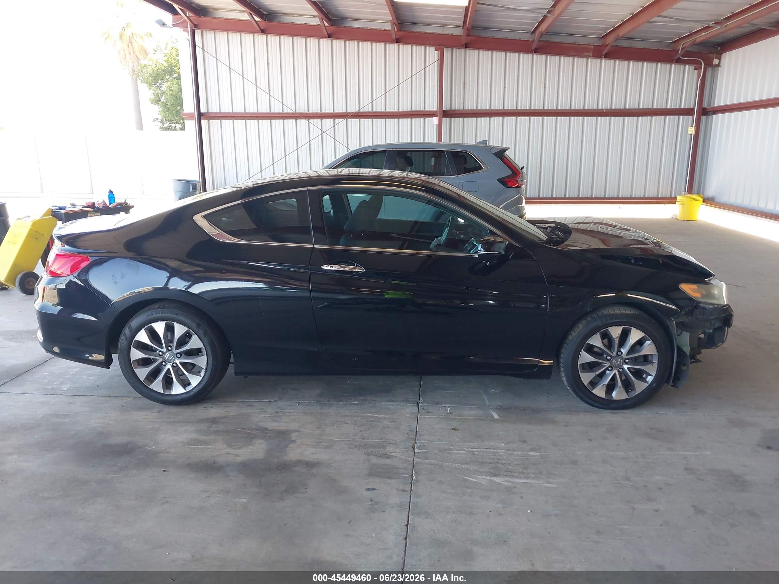 2015 Honda Accord Ex Черный vin: 1HGCT1B70FA005272