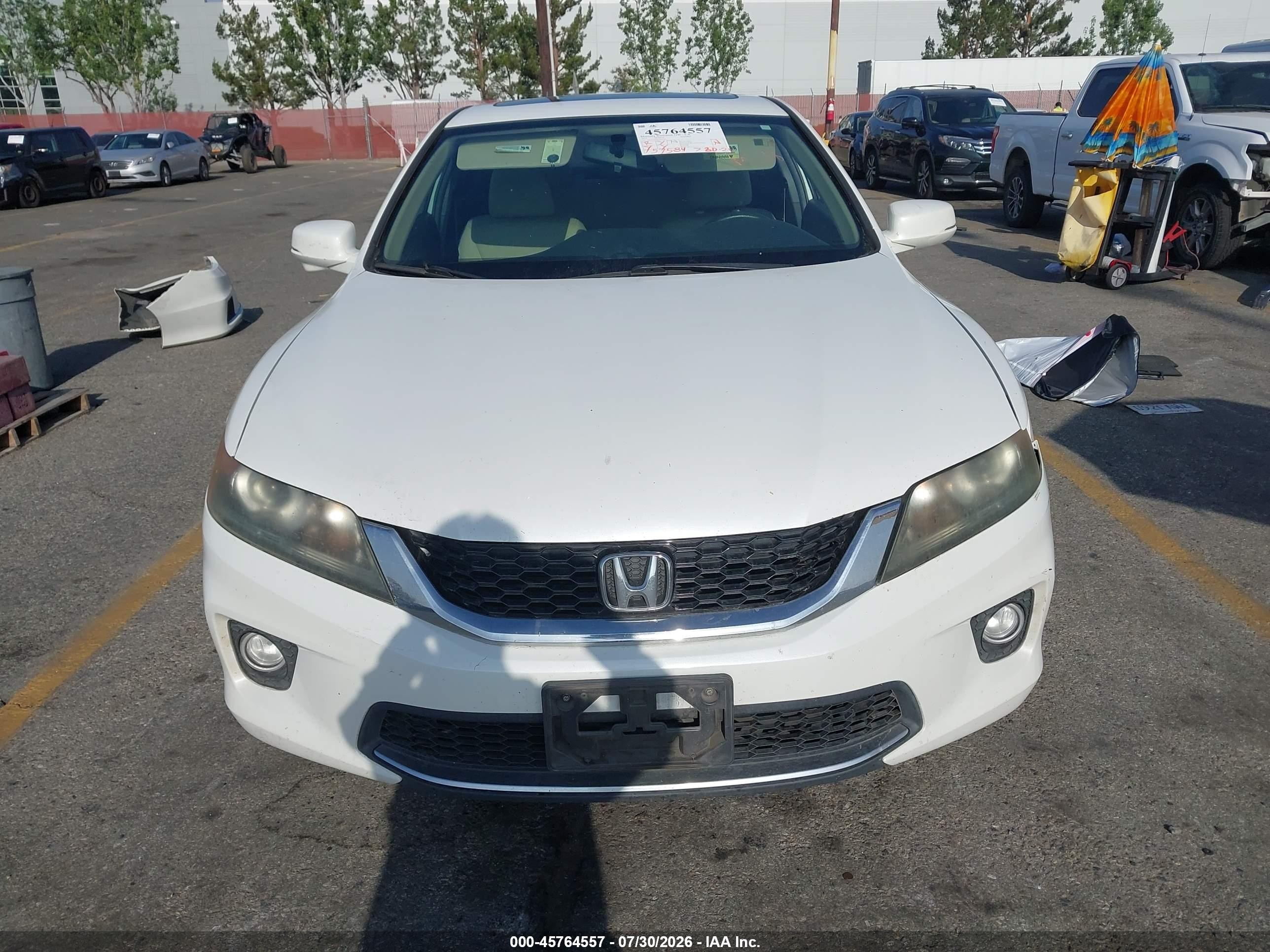2015 Honda Accord Ex White vin: 1HGCT1B70FA014702