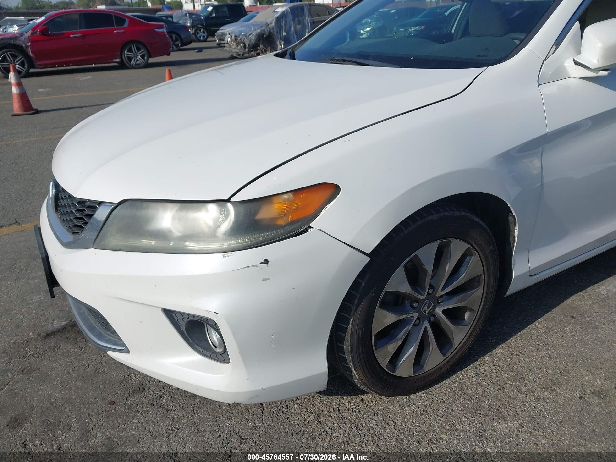 2015 Honda Accord Ex White vin: 1HGCT1B70FA014702