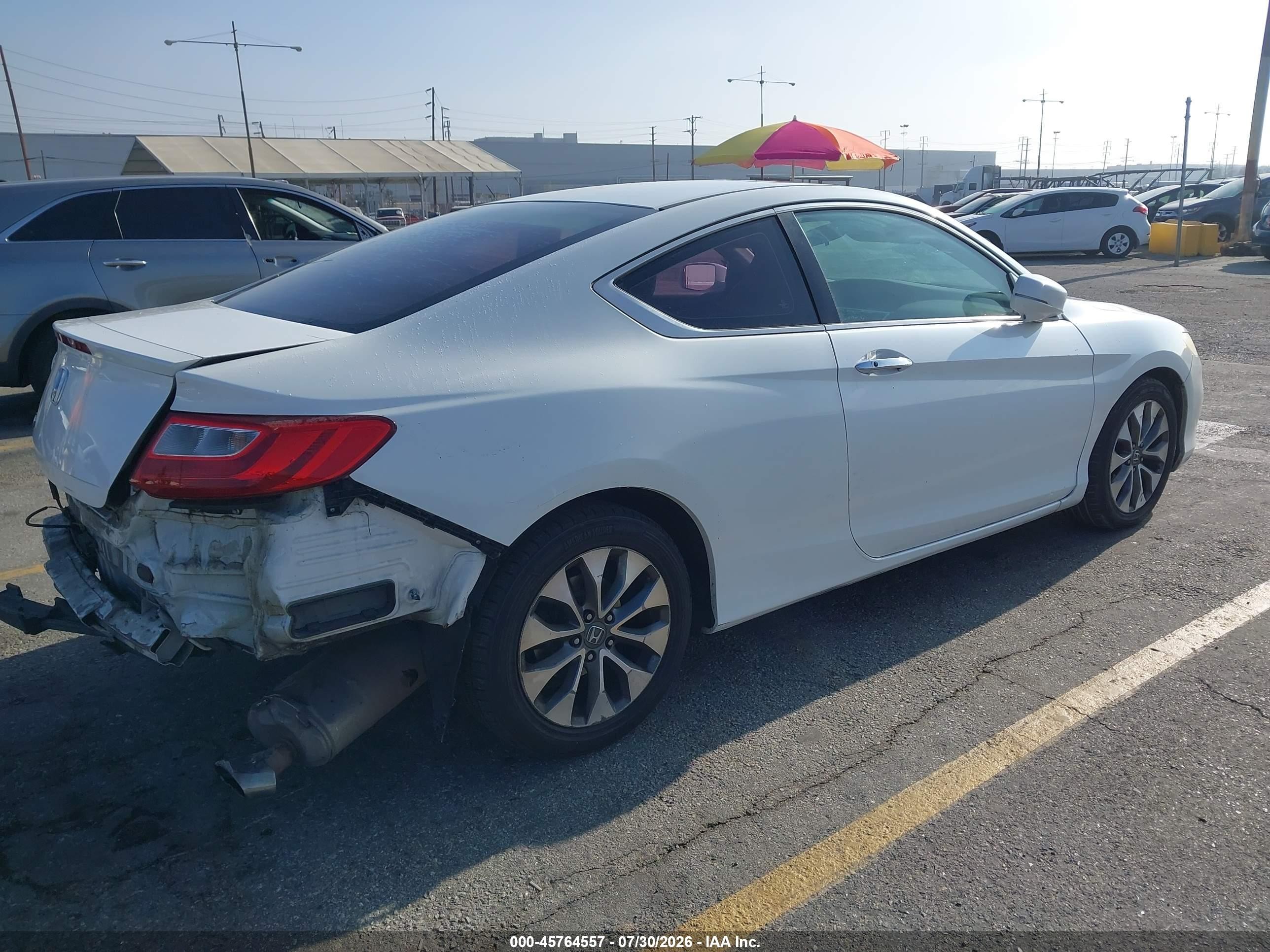2015 Honda Accord Ex White vin: 1HGCT1B70FA014702