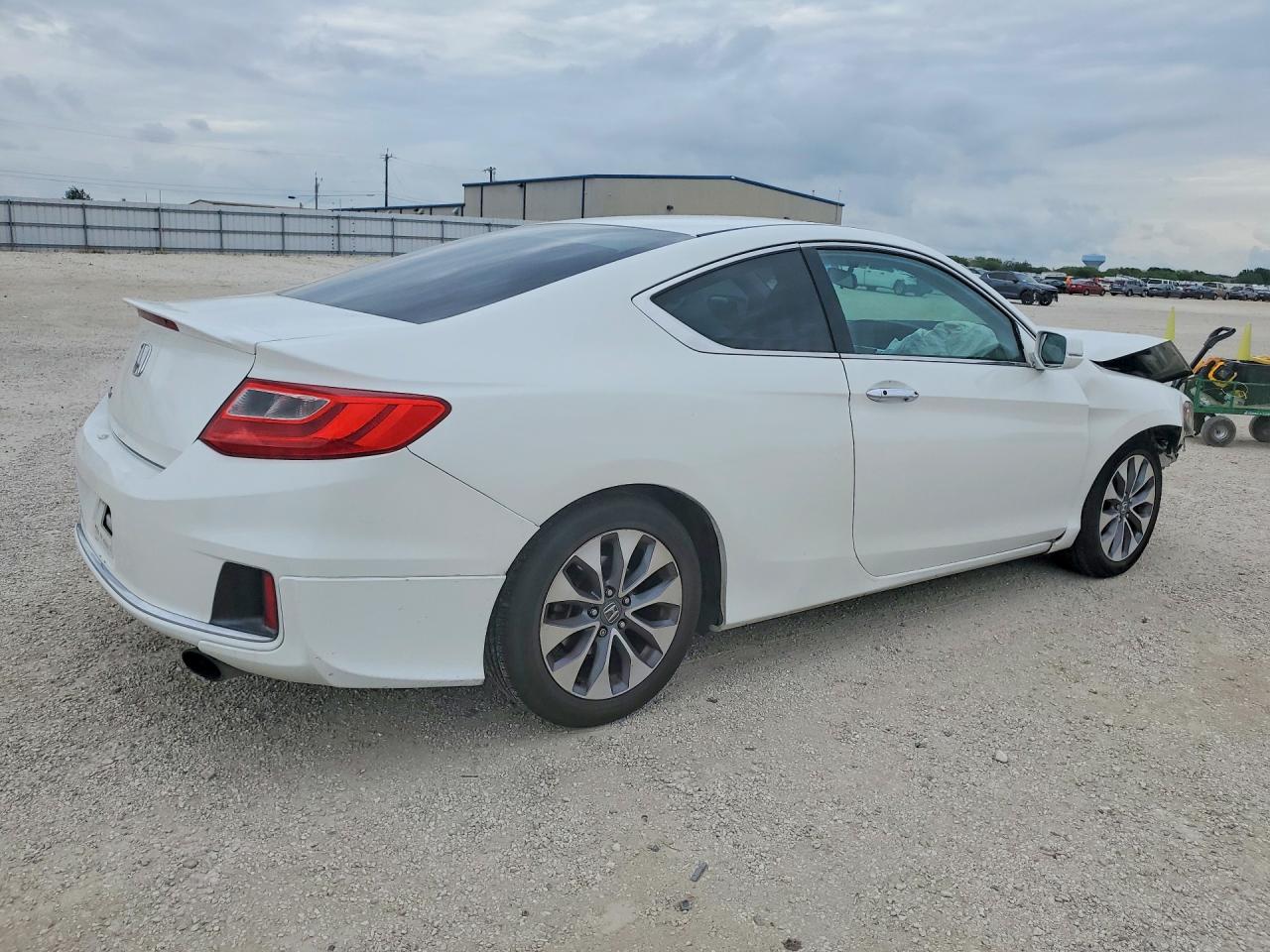 2013 Honda Accord Ex White vin: 1HGCT1B71DA005231