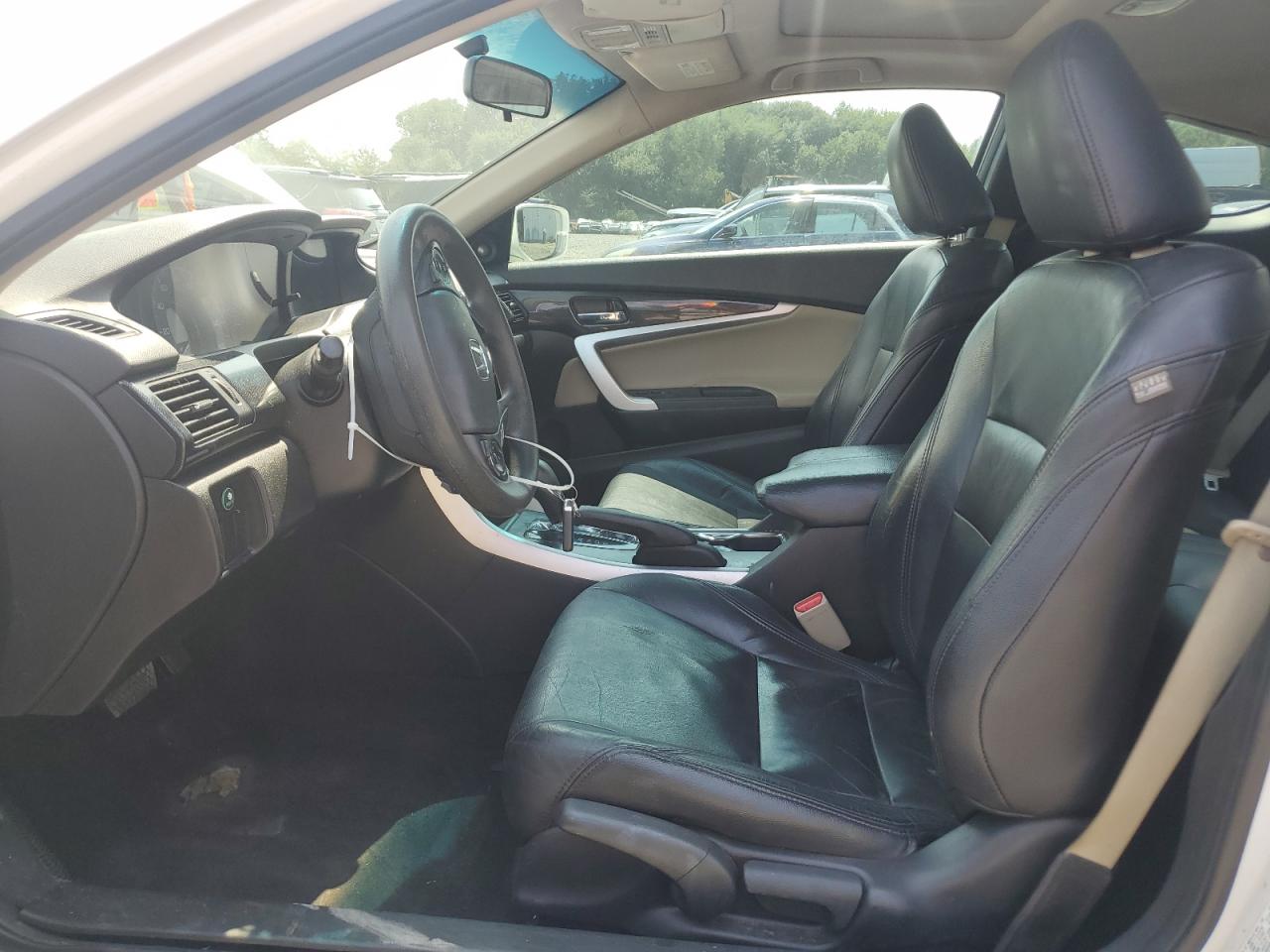 2014 Honda Accord Ex White vin: 1HGCT1B71EA013850