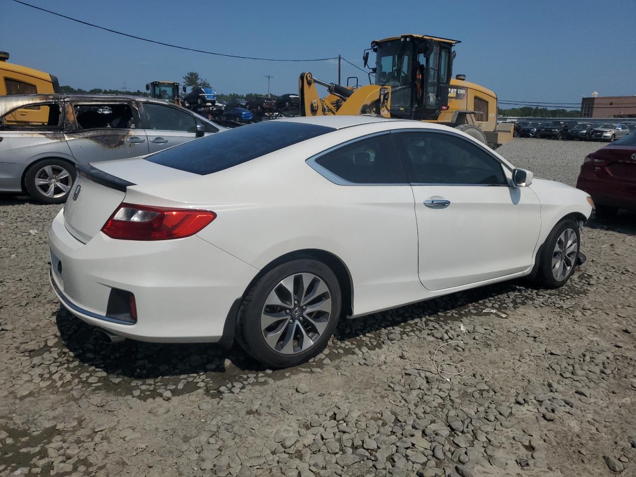 2014 Honda Accord Ex White vin: 1HGCT1B71EA013850