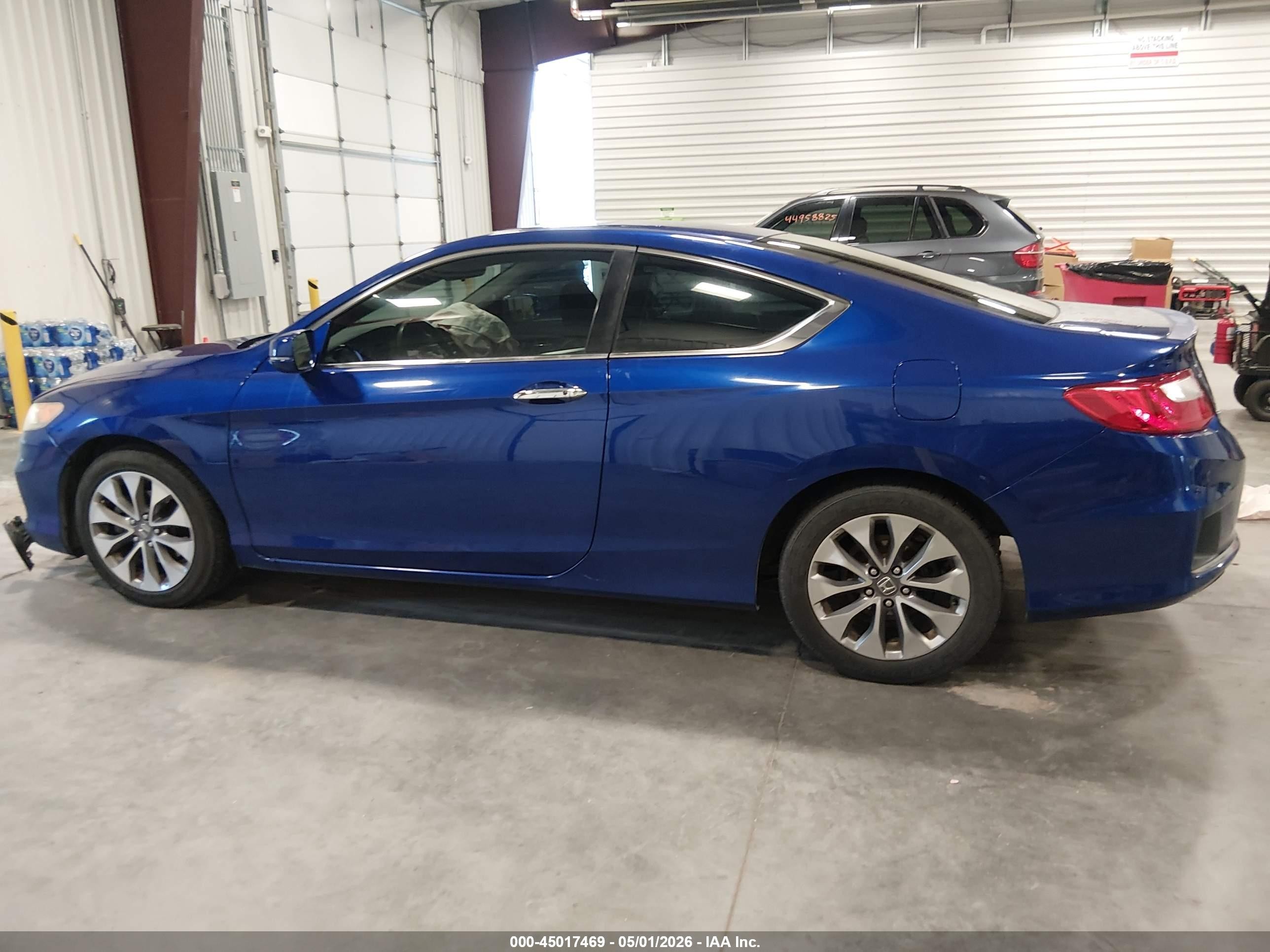 2015 Honda Accord Ex Blue vin: 1HGCT1B71FA006804