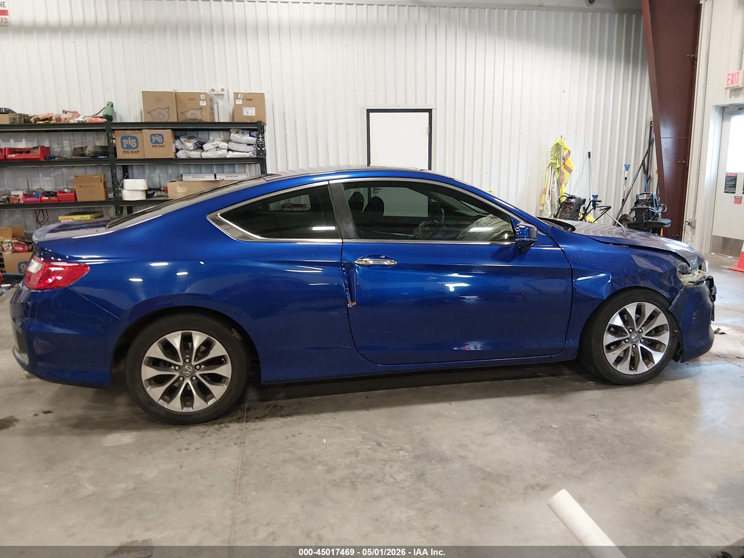 2015 Honda Accord Ex Blue vin: 1HGCT1B71FA006804