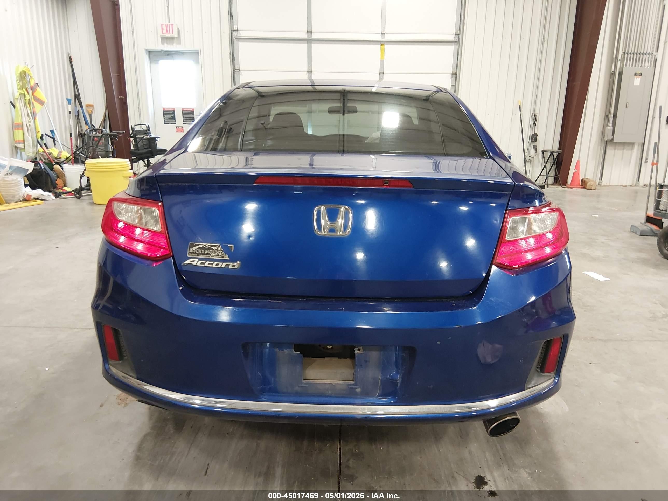 2015 Honda Accord Ex Blue vin: 1HGCT1B71FA006804