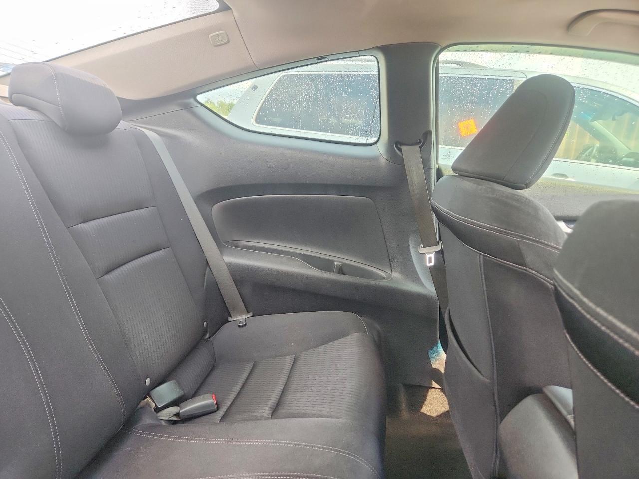 2013 Honda Accord Ex Silver vin: 1HGCT1B72DA006596