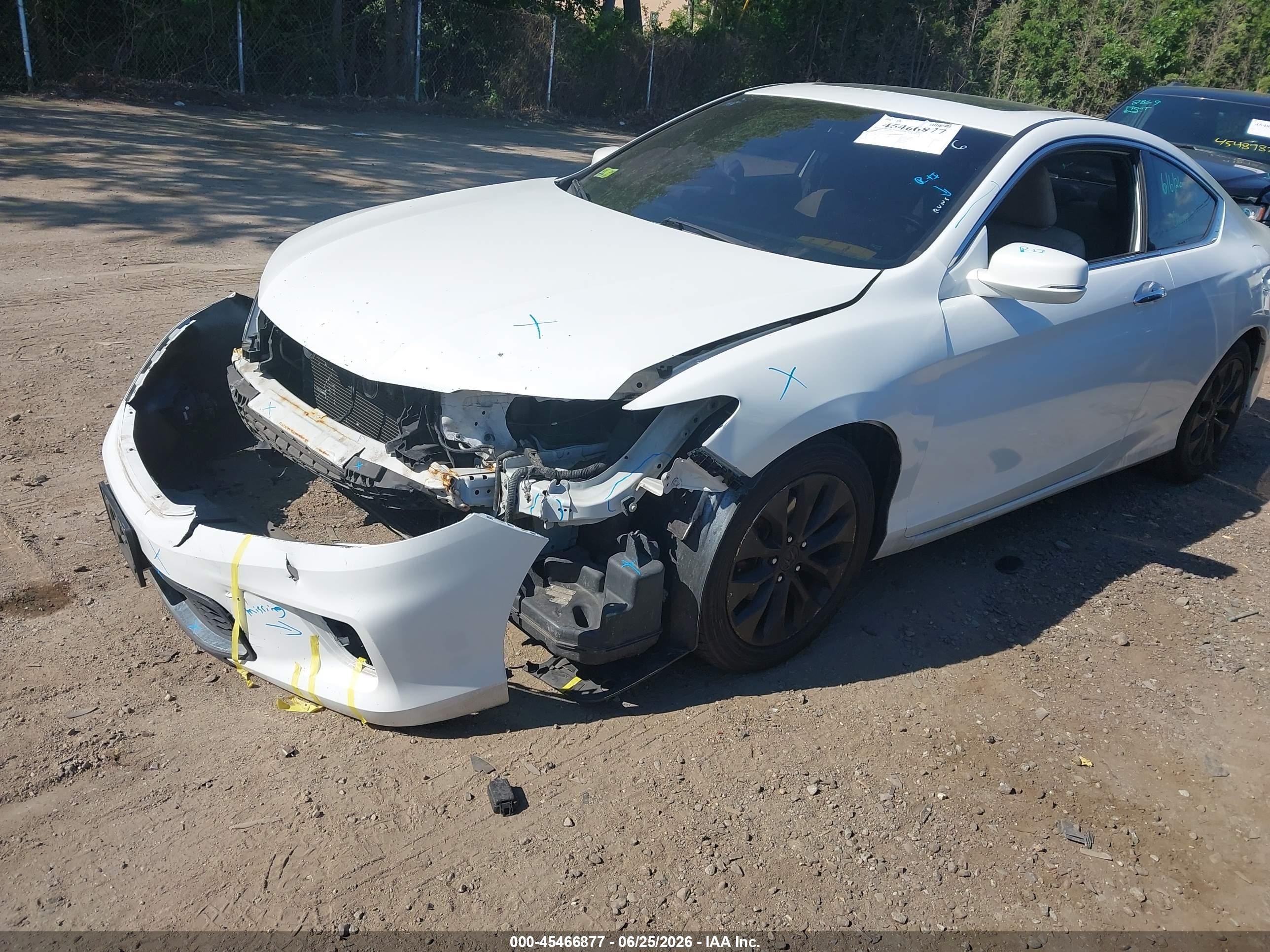 2013 Honda Accord Ex White vin: 1HGCT1B73DA011015