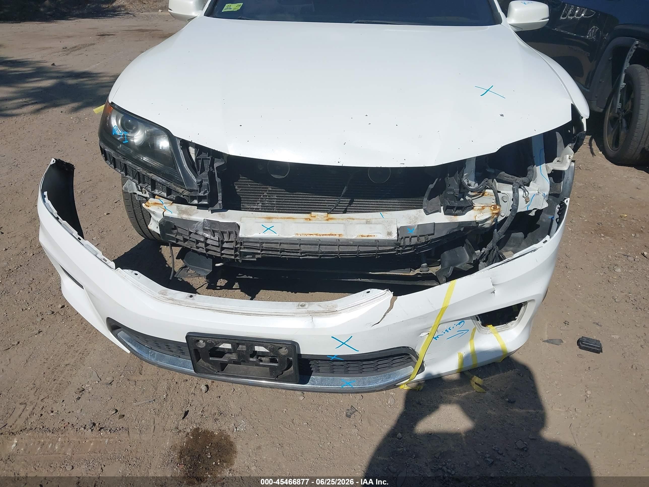 2013 Honda Accord Ex White vin: 1HGCT1B73DA011015