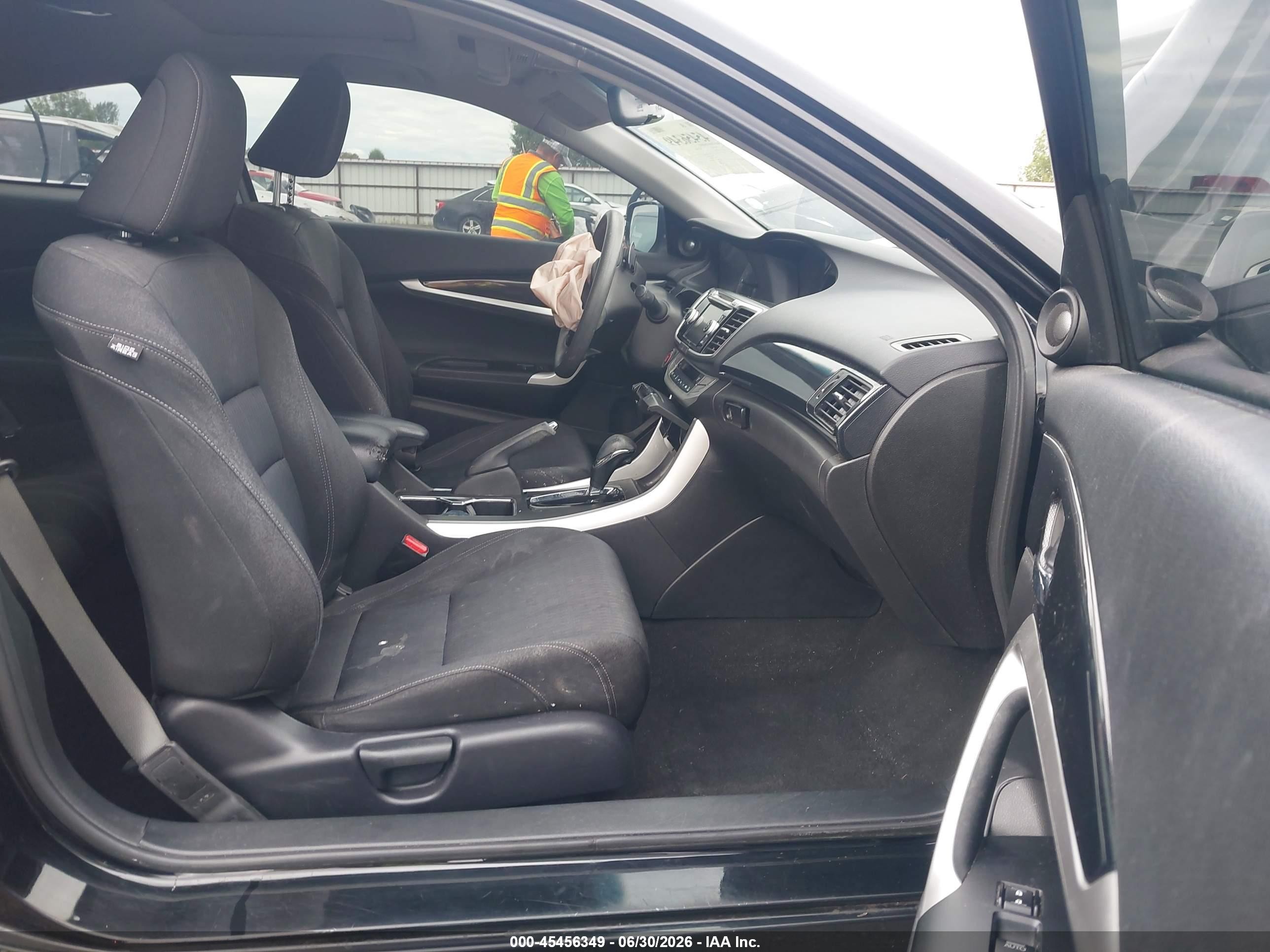 2014 Honda Accord Ex Черный vin: 1HGCT1B74EA008156