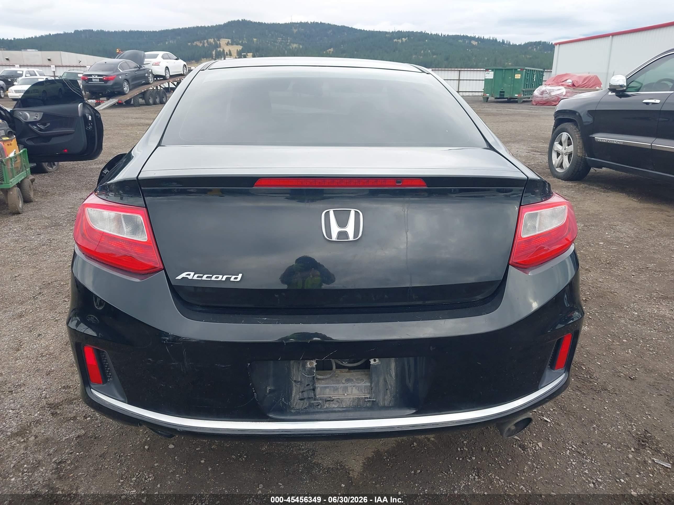 2014 Honda Accord Ex Черный vin: 1HGCT1B74EA008156