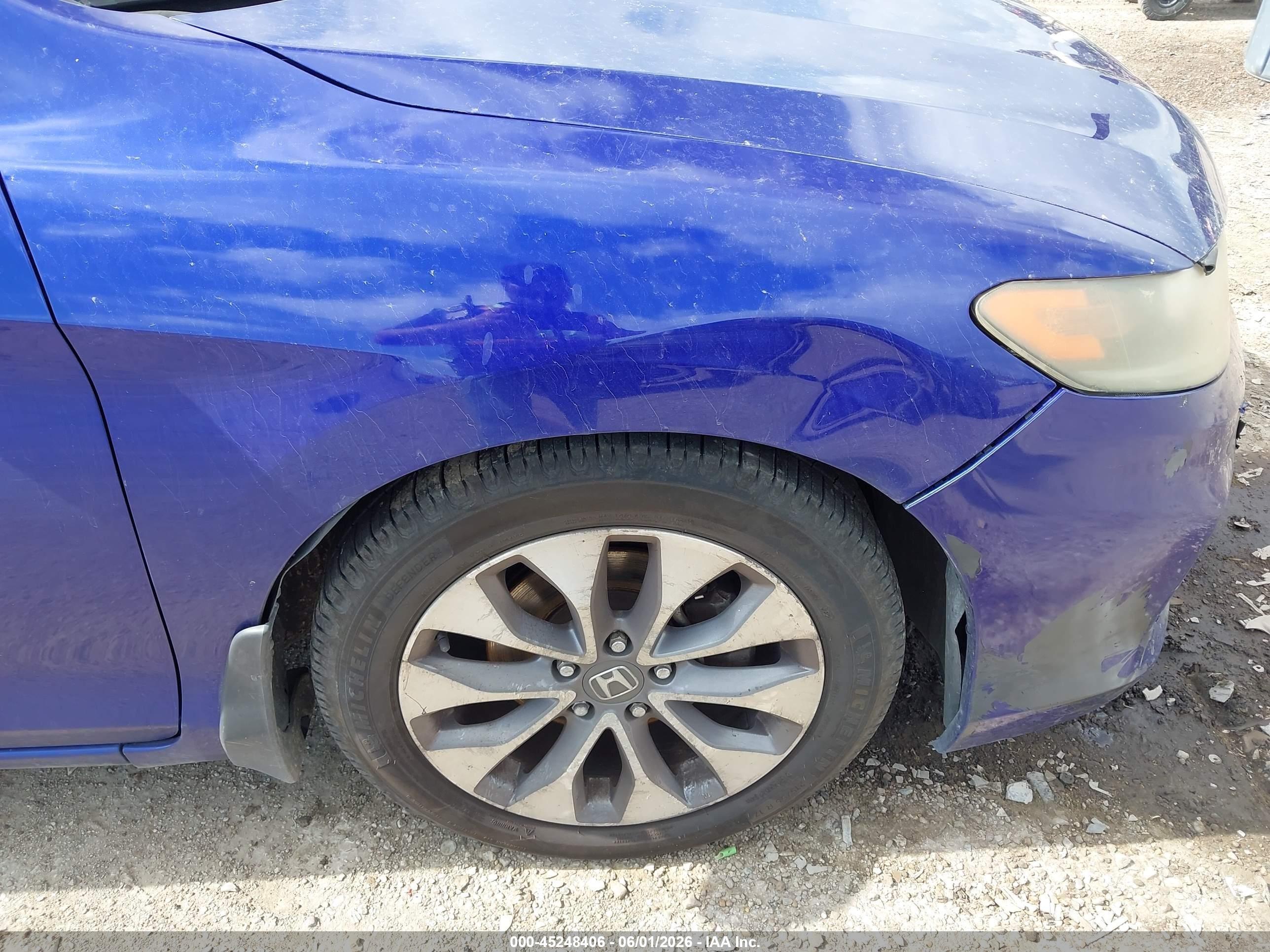 2014 Honda Accord Ex Blue vin: 1HGCT1B76EA011690