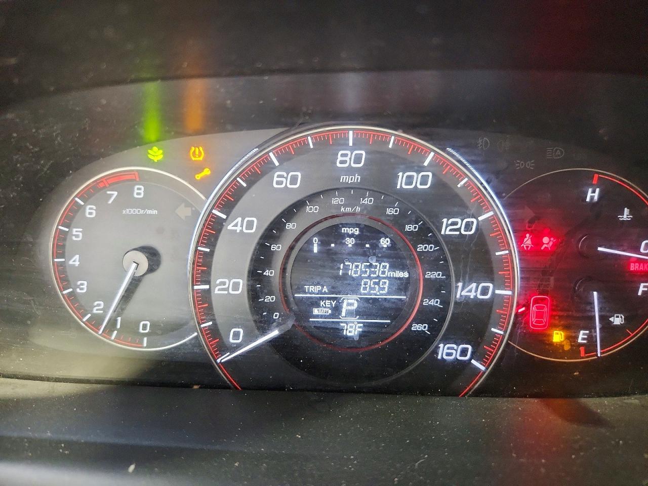 2014 Honda Accord Ex Красный vin: 1HGCT1B77EA003372