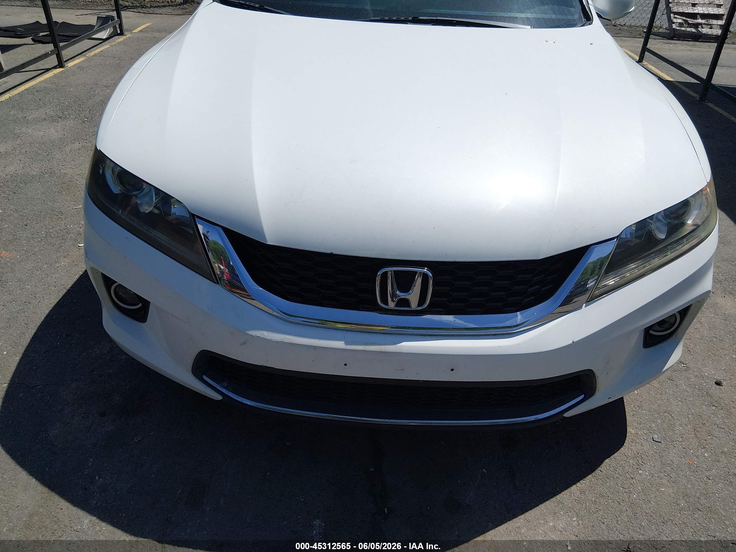 2013 Honda Accord Ex White vin: 1HGCT1B78DA020468