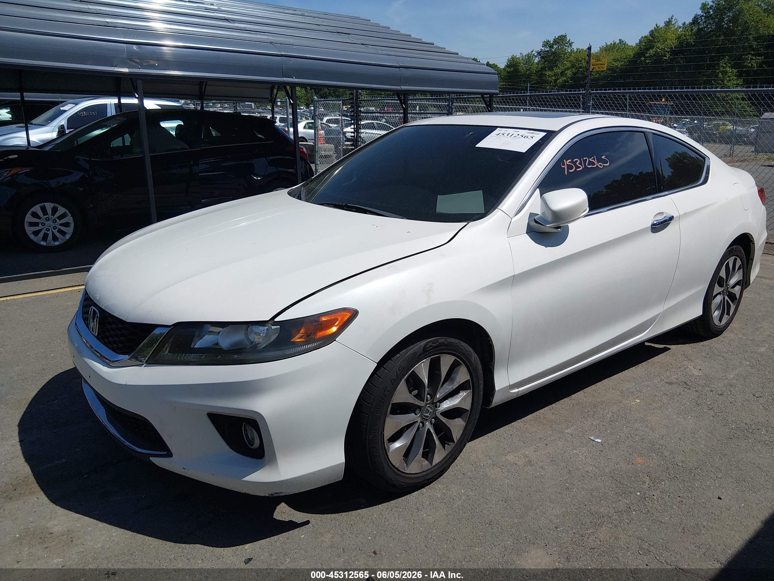 2013 Honda Accord Ex White vin: 1HGCT1B78DA020468
