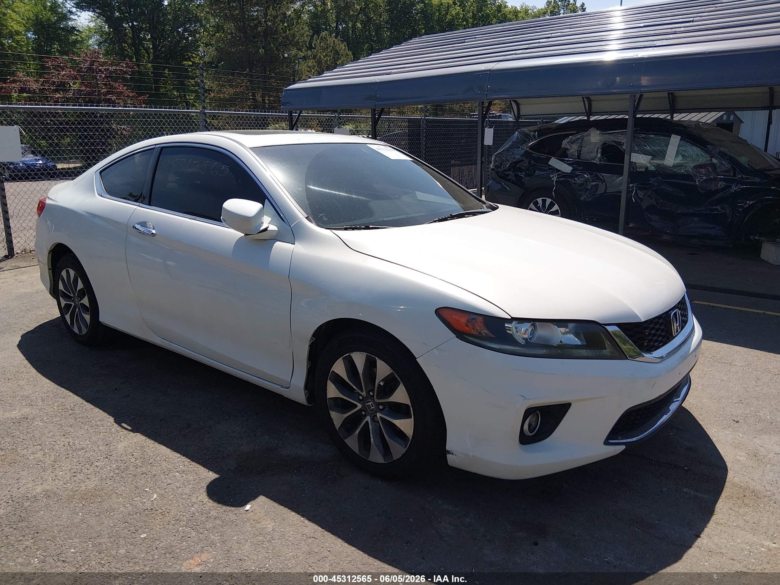 2013 Honda Accord Ex White vin: 1HGCT1B78DA020468
