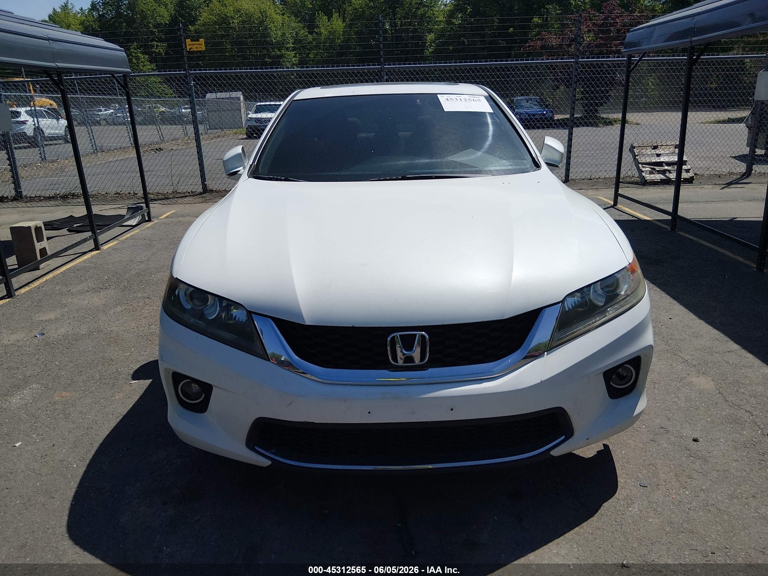 2013 Honda Accord Ex White vin: 1HGCT1B78DA020468