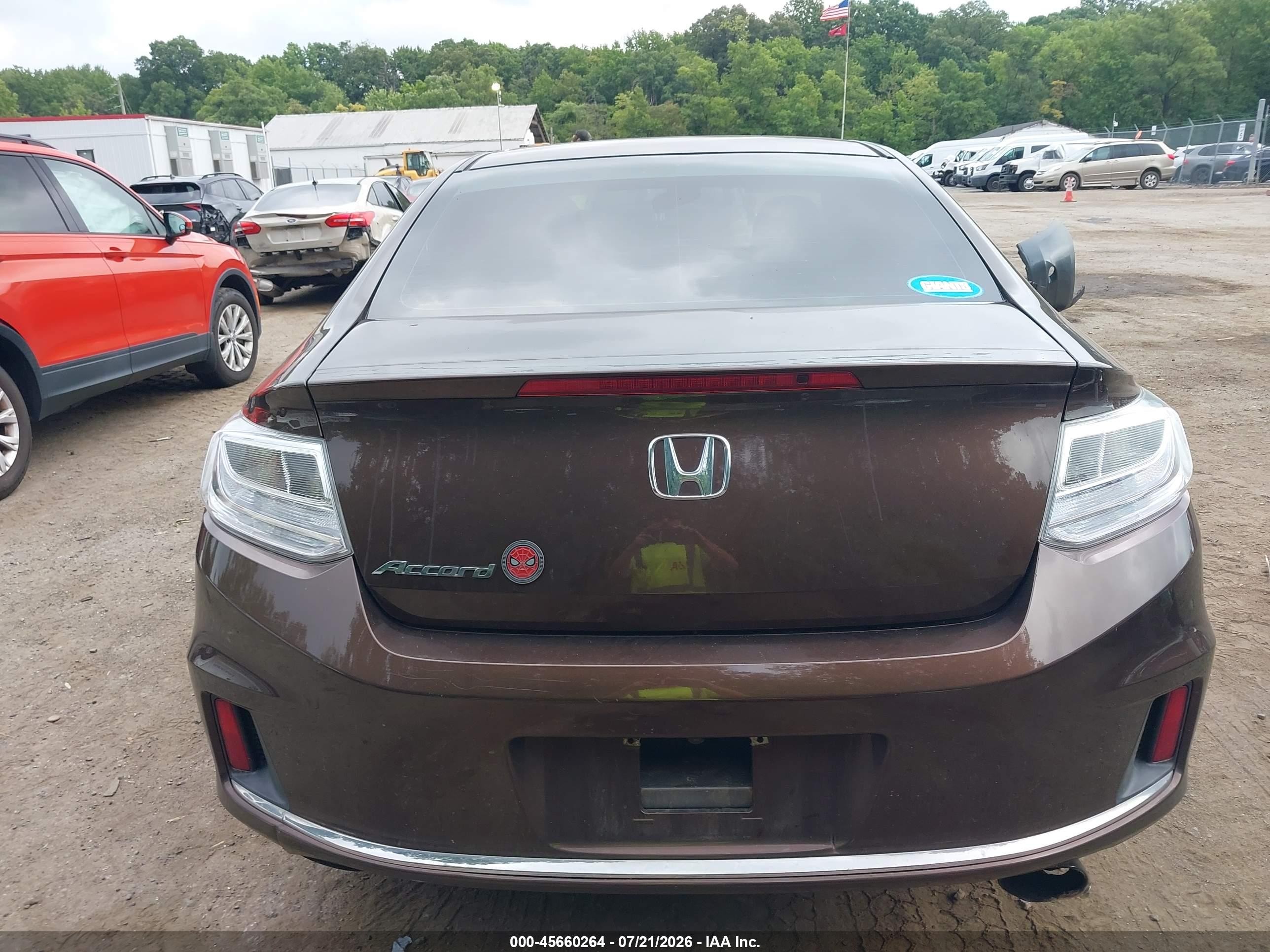 2015 Honda Accord Ex Brown vin: 1HGCT1B78FA002605