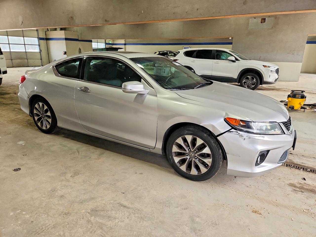 2013 Honda Accord Ex Silver vin: 1HGCT1B7XDA018480