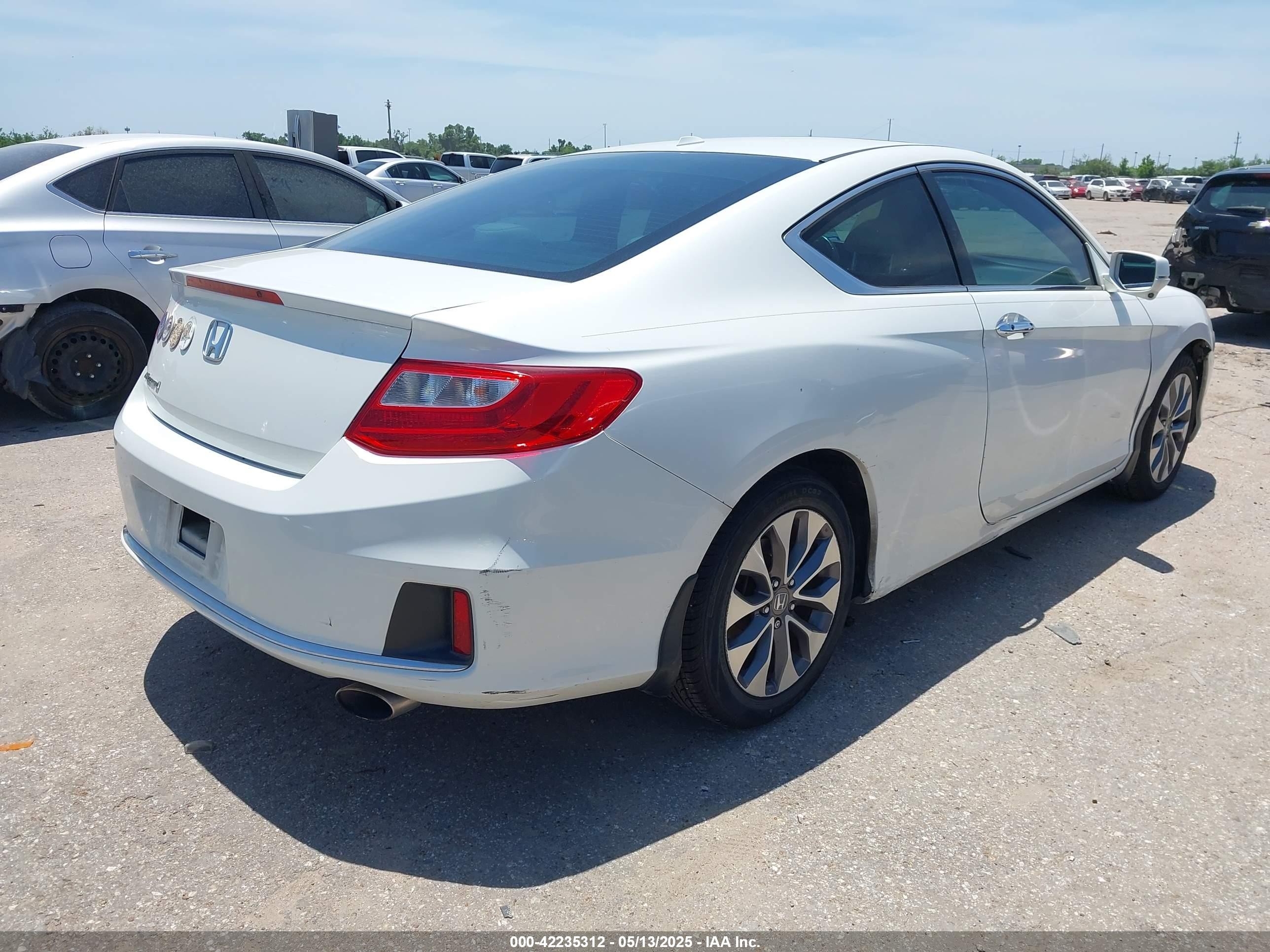 2013 Honda Accord Ex-l White vin: 1HGCT1B80DA016116