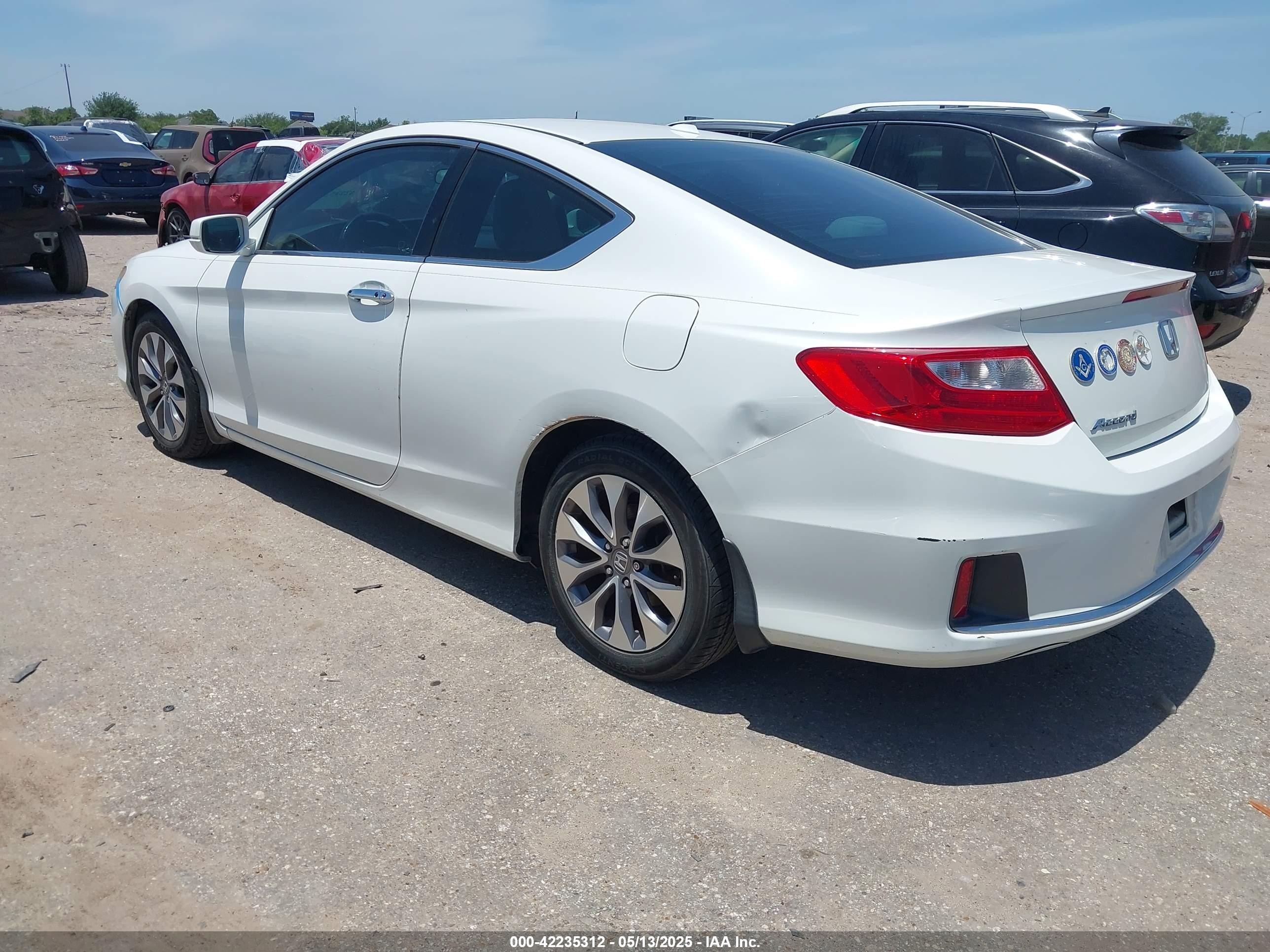 2013 Honda Accord Ex-l White vin: 1HGCT1B80DA016116