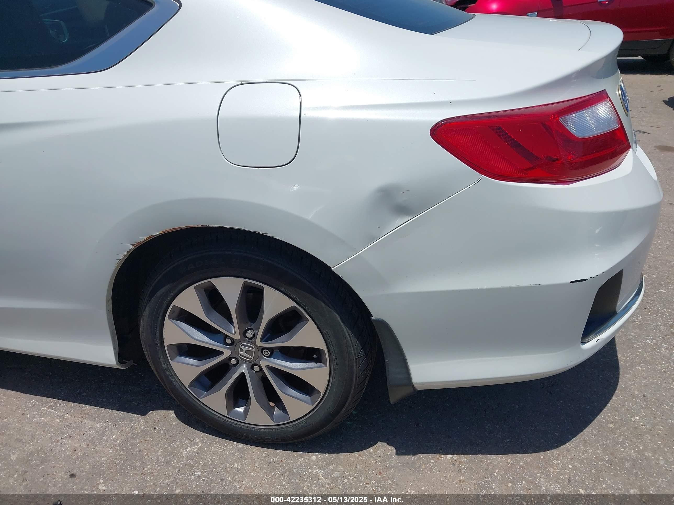 2013 Honda Accord Ex-l White vin: 1HGCT1B80DA016116