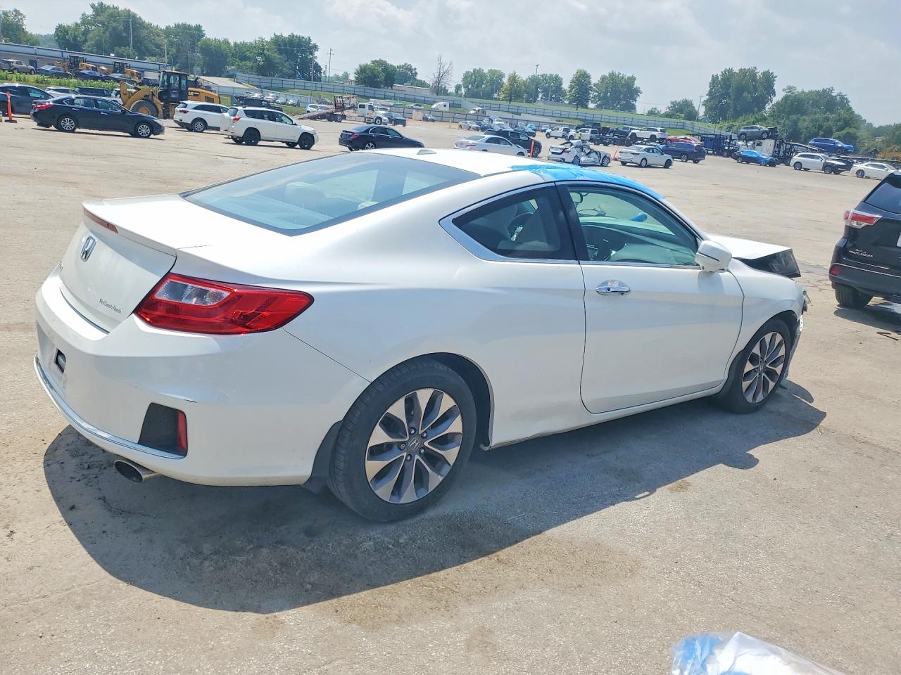 2014 Honda Accord Exl White vin: 1HGCT1B80EA009846