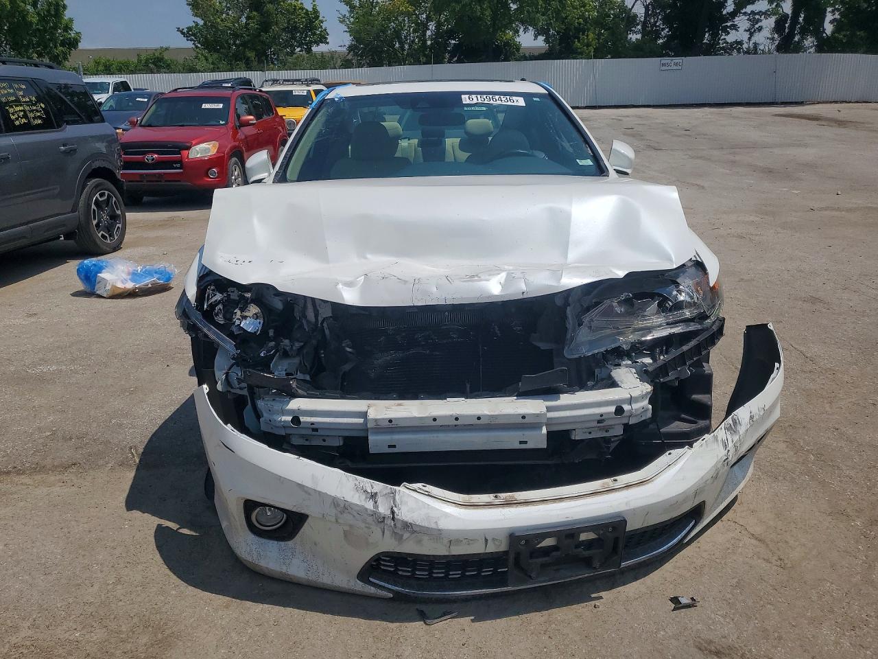 2014 Honda Accord Exl White vin: 1HGCT1B80EA009846
