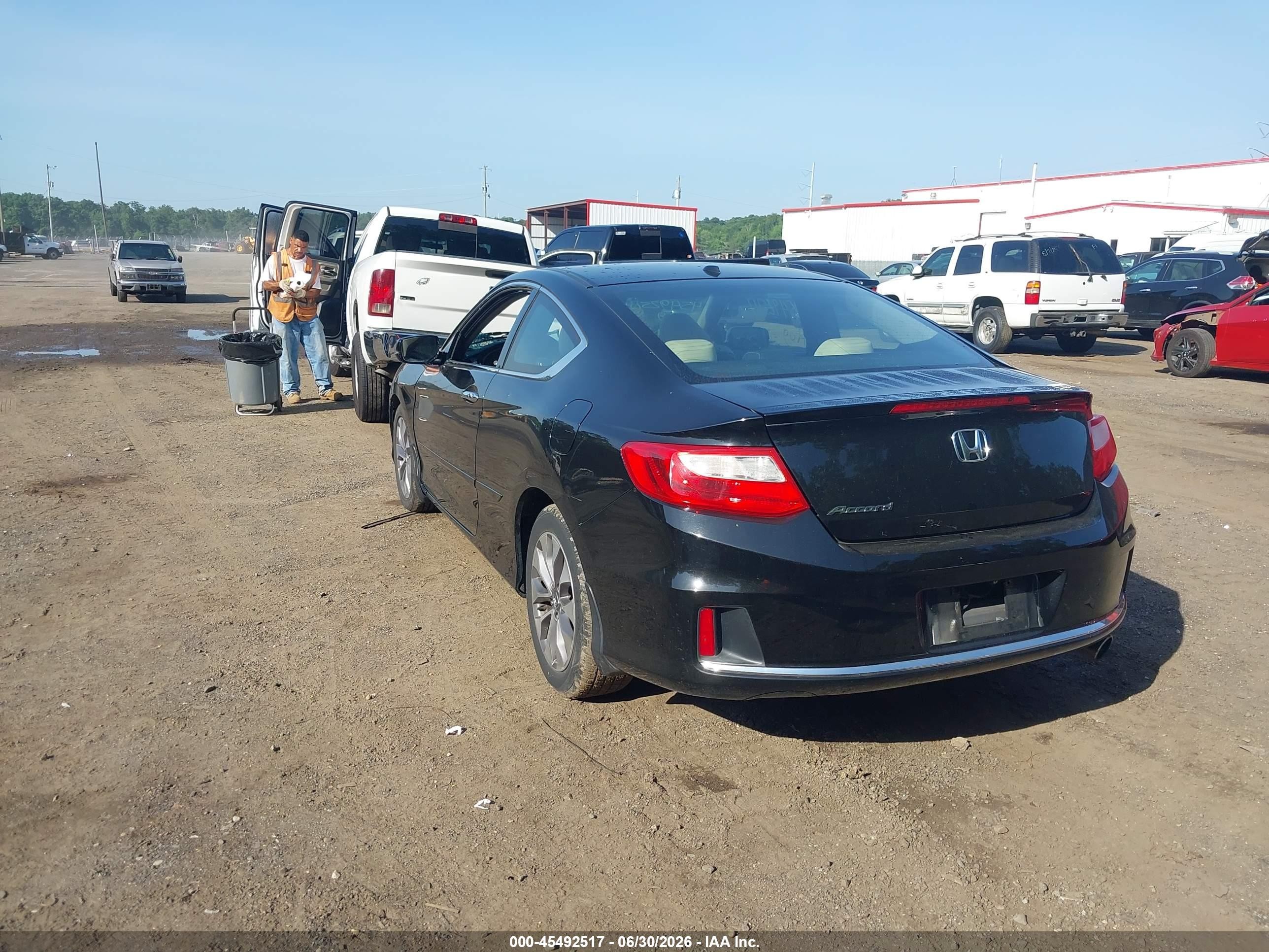 2015 Honda Accord Ex-l Black vin: 1HGCT1B81FA002826