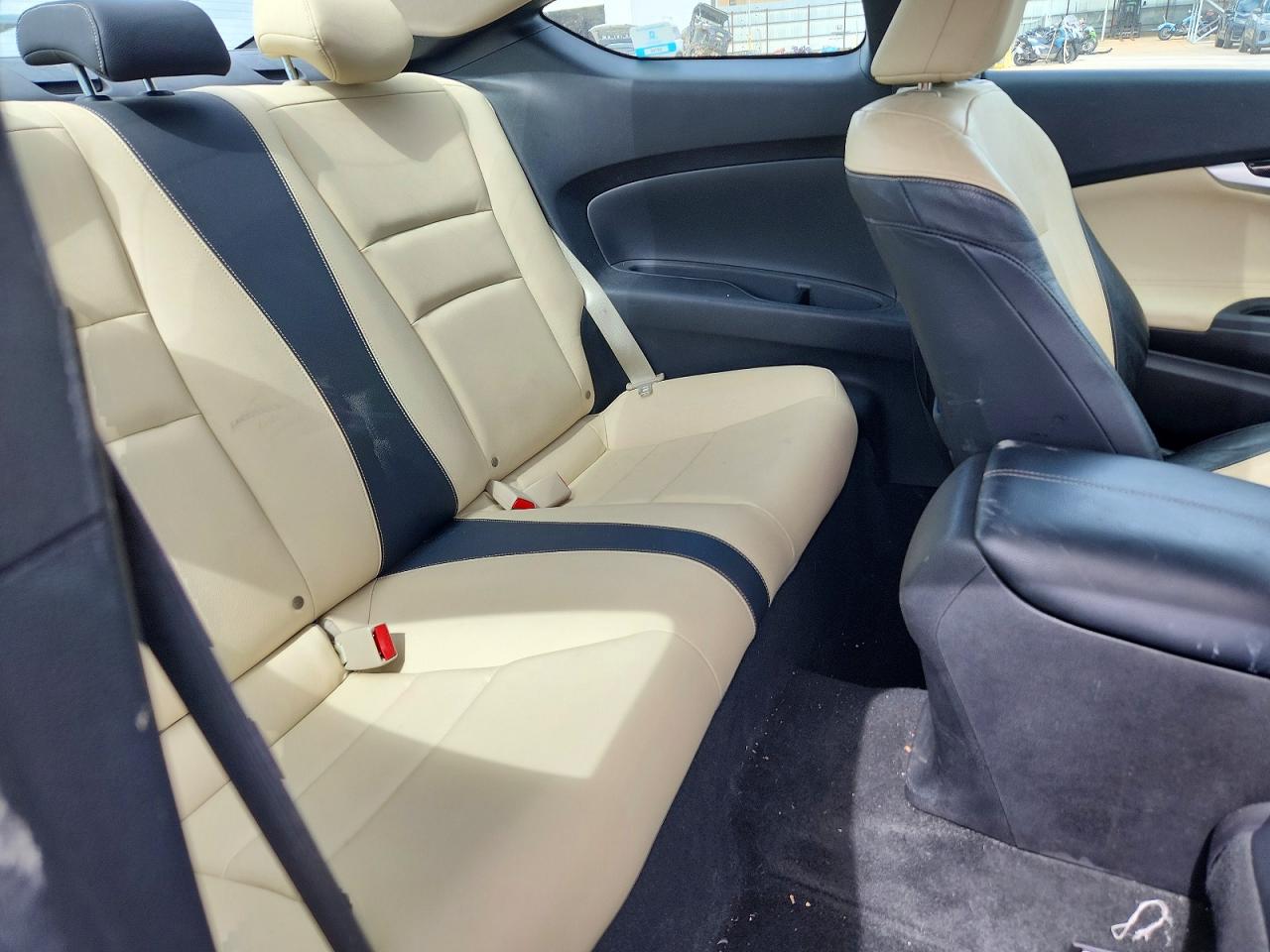2015 Honda Accord Exl Белый vin: 1HGCT1B81FA012076