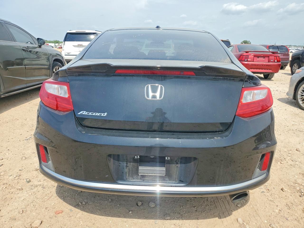 2013 Honda Accord Exl Черный vin: 1HGCT1B83DA016336