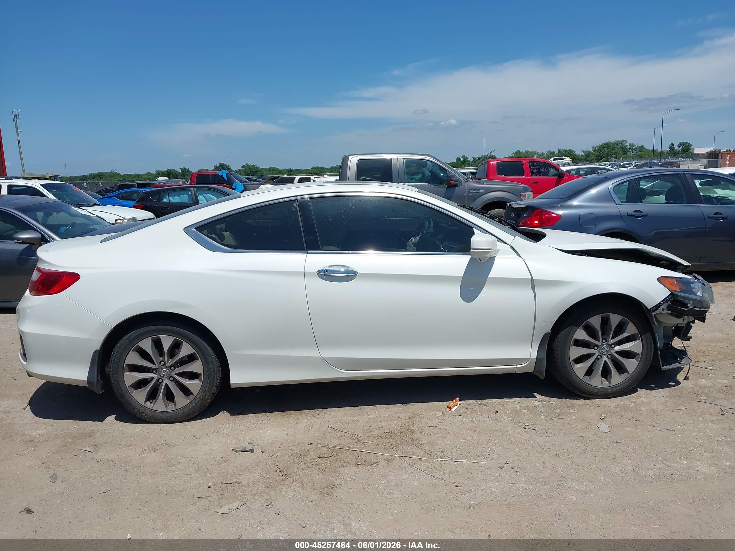 2014 Honda Accord Ex-l White vin: 1HGCT1B83EA002678