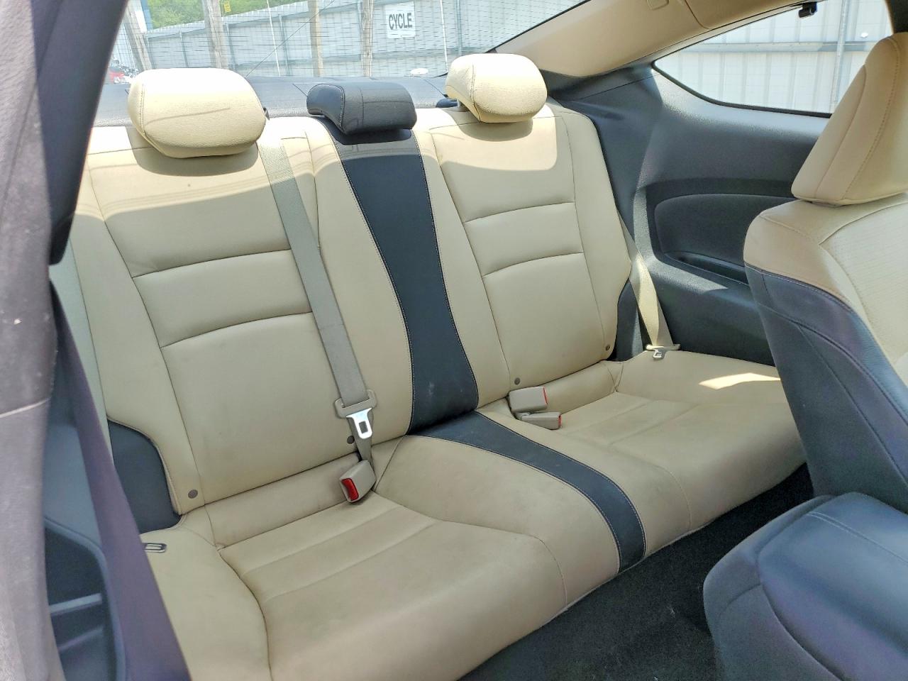 2013 Honda Accord Exl Белый vin: 1HGCT1B84DA015888