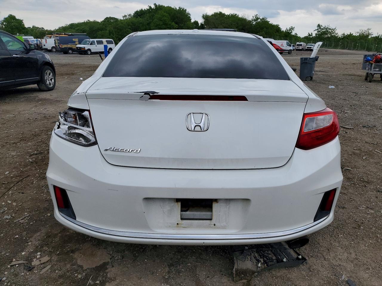 2013 Honda Accord Exl White vin: 1HGCT1B85DA012451
